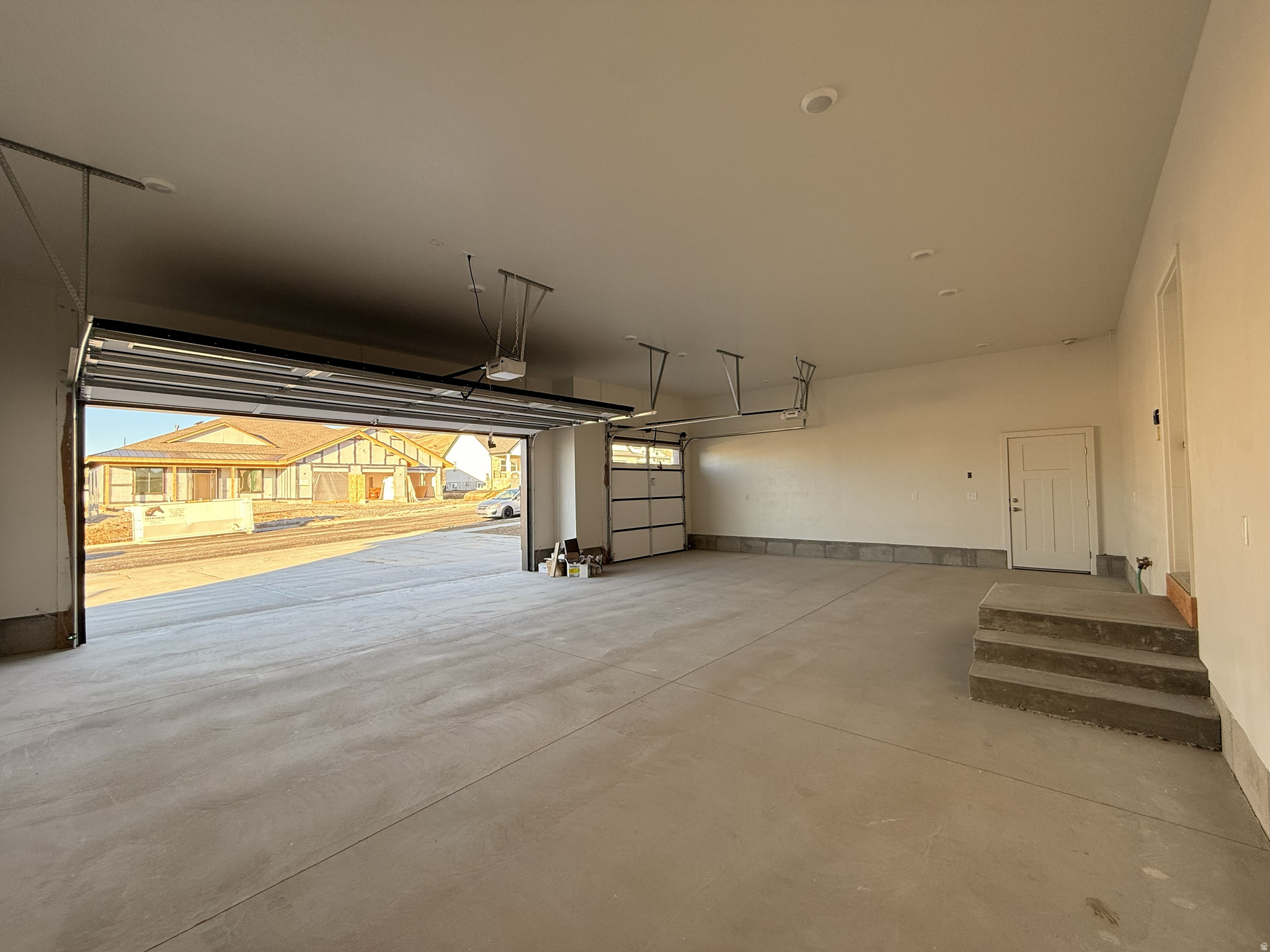 CEDAR BLUFFS SUBDIVISION, PHASE 2 LOT 16 - Residential