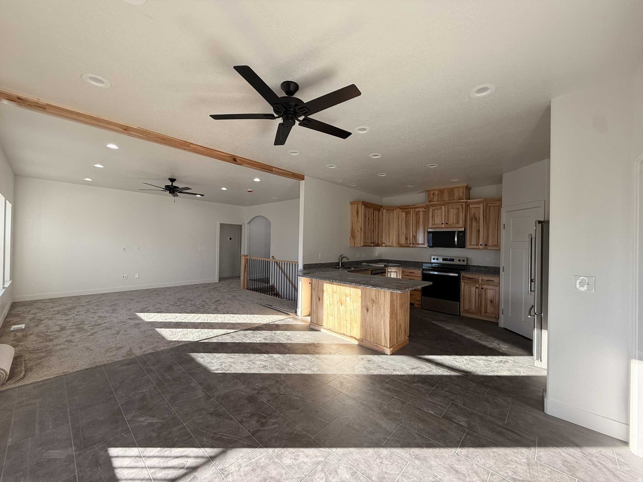 CEDAR BLUFFS SUBDIVISION, PHASE 2 LOT 16 - Residential