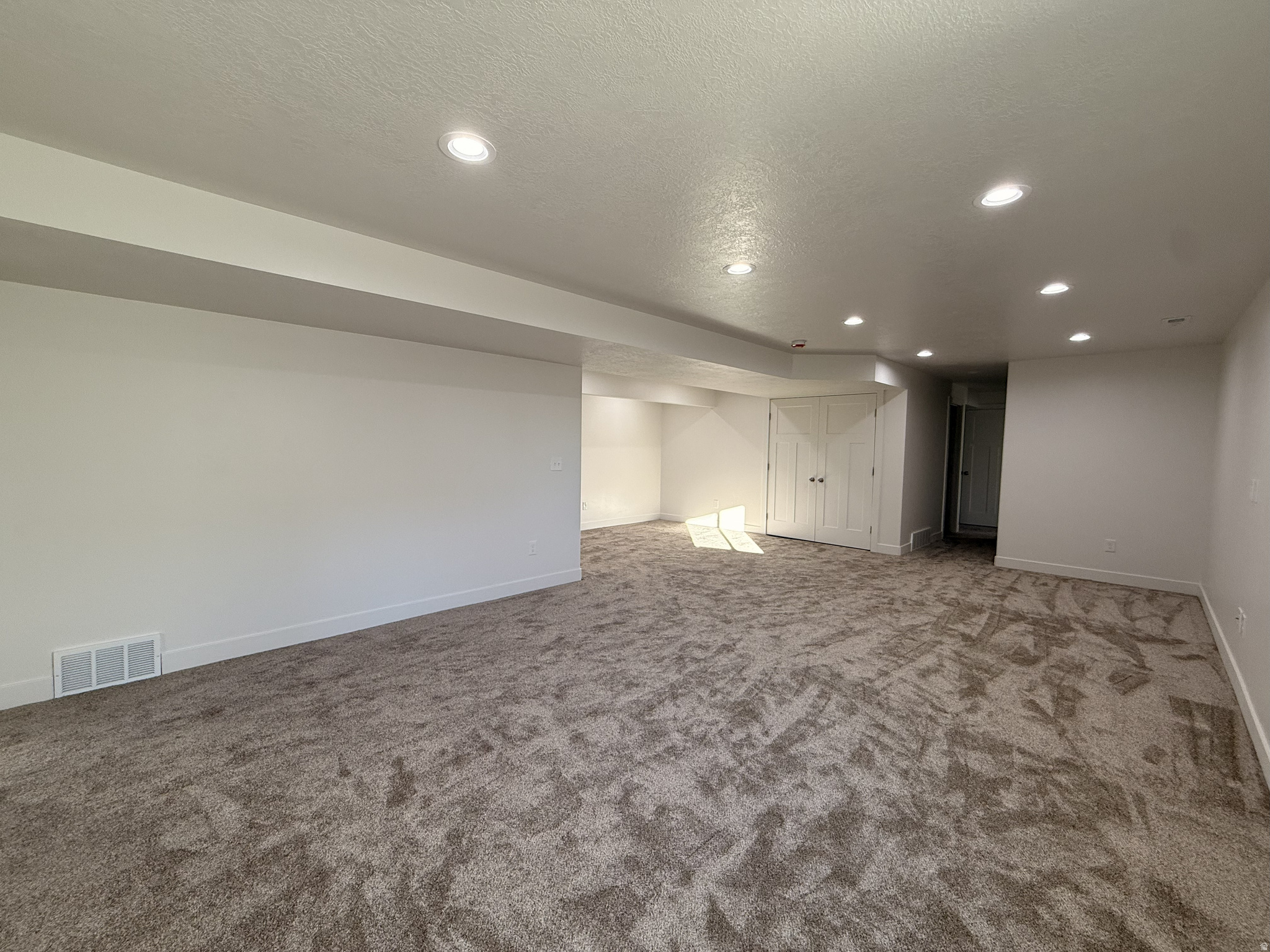 CEDAR BLUFFS SUBDIVISION, PHASE 2 LOT 16 - Residential