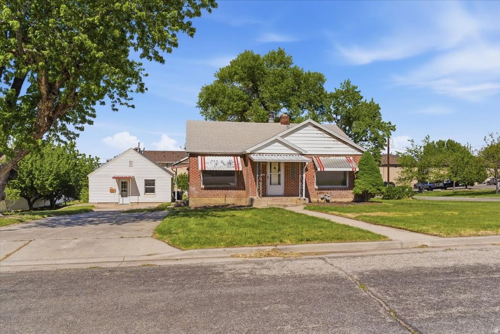 Photo of 504 S 400 W, Brigham City, UT 84302 (MLS # 2158084)