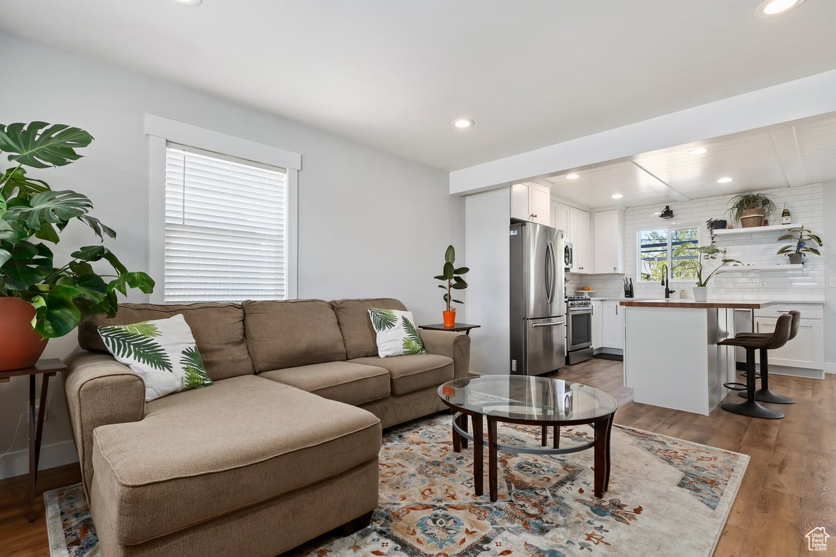 HOFFMAN HEIGHTS 13 - Residential