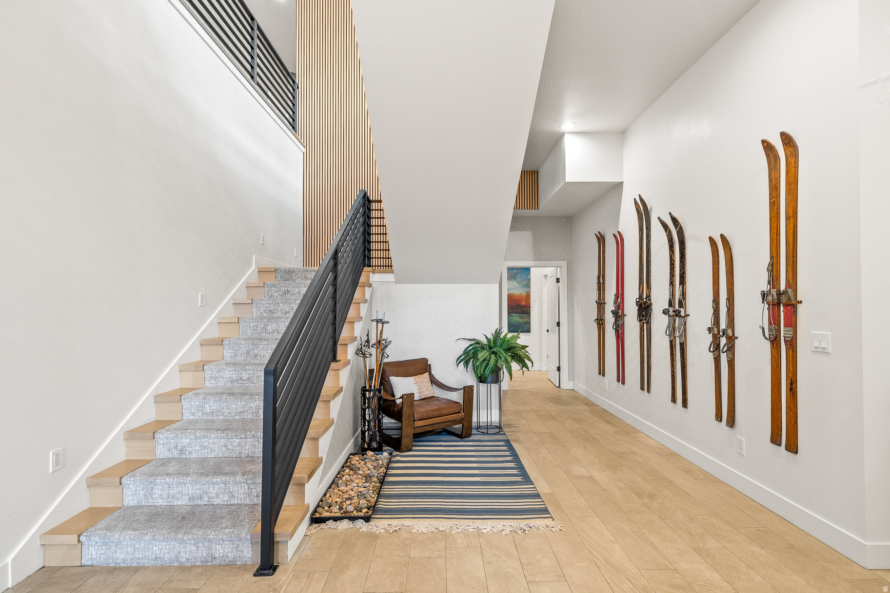 RADIUS CURVE - Residential