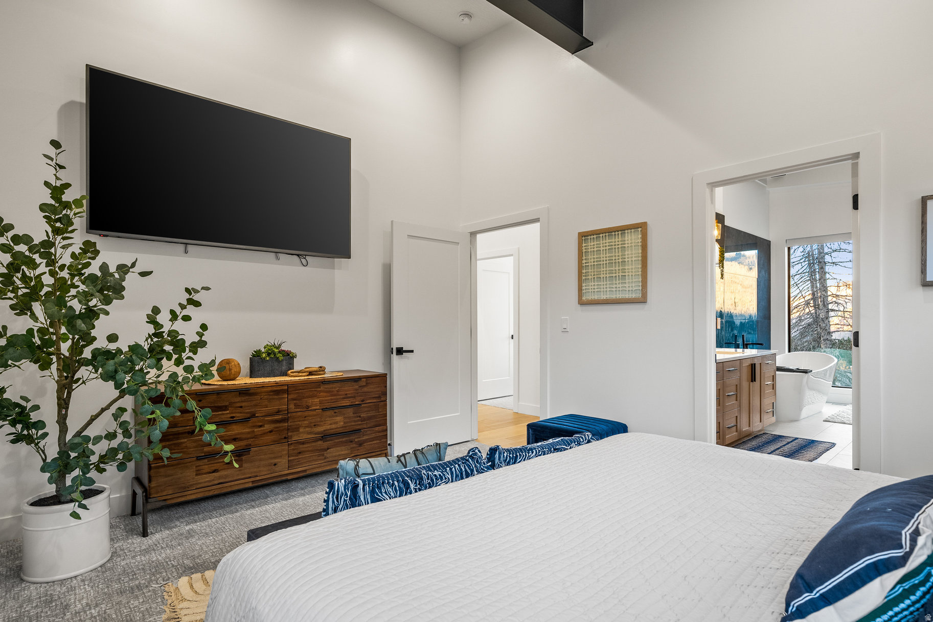 RADIUS CURVE - Residential