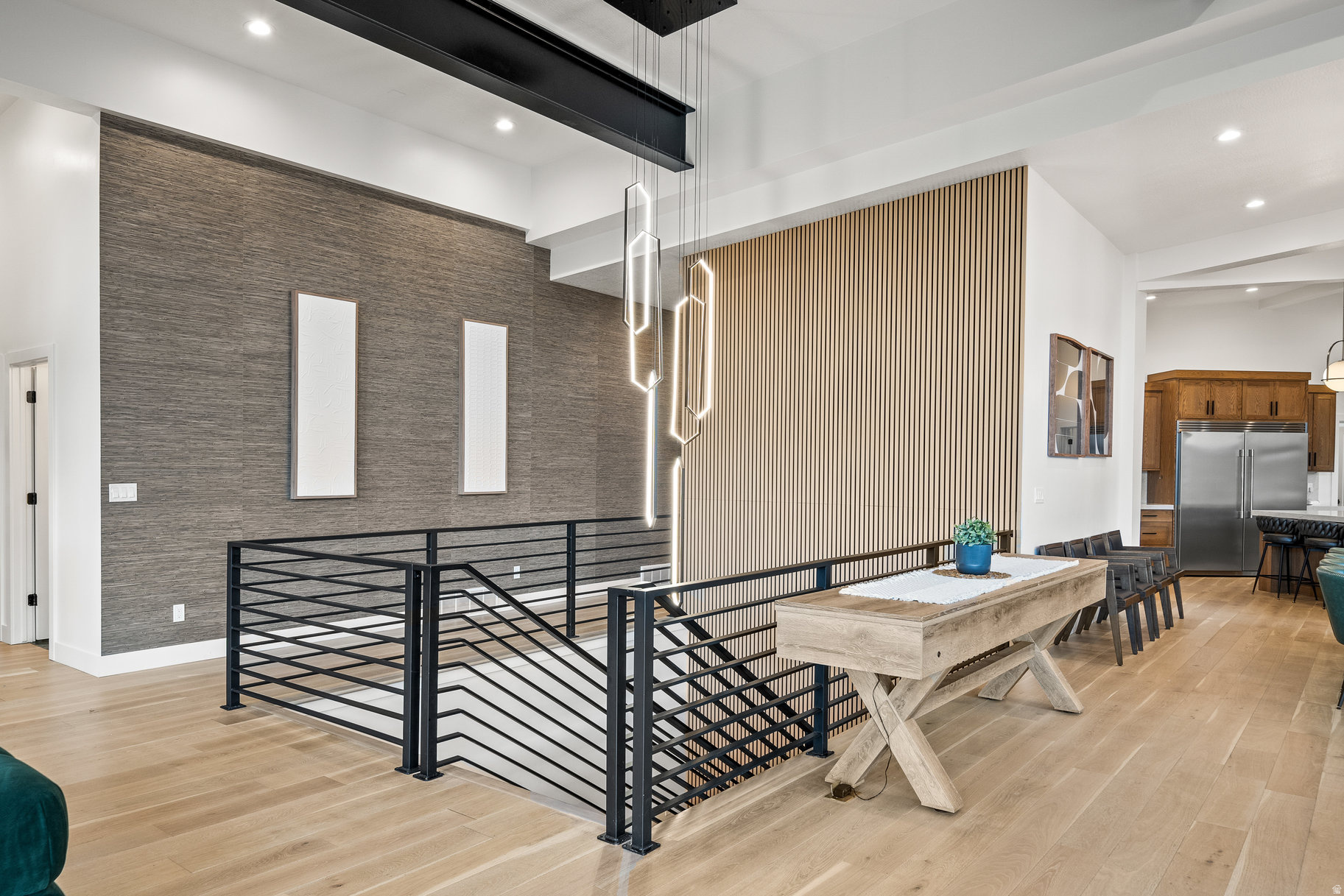 RADIUS CURVE - Residential