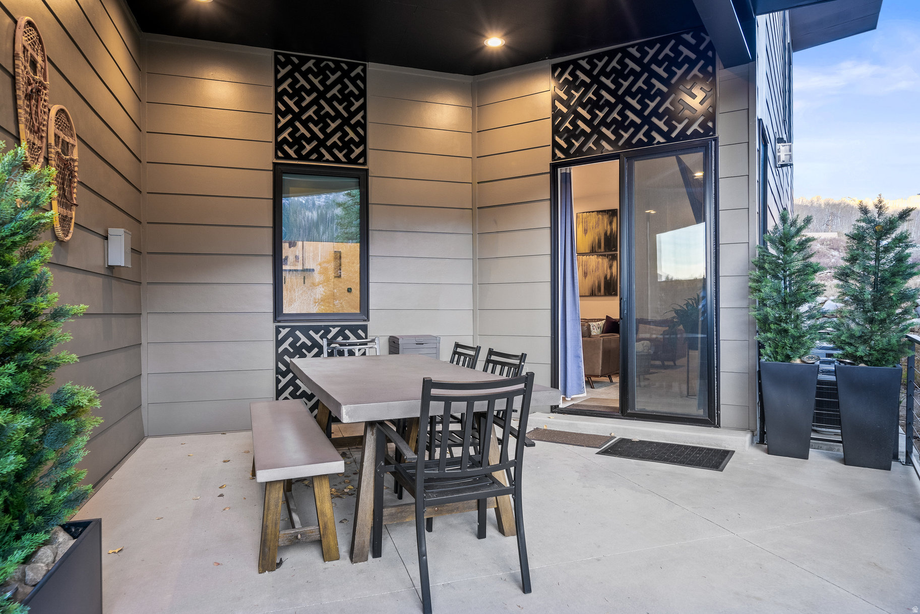 RADIUS CURVE - Residential