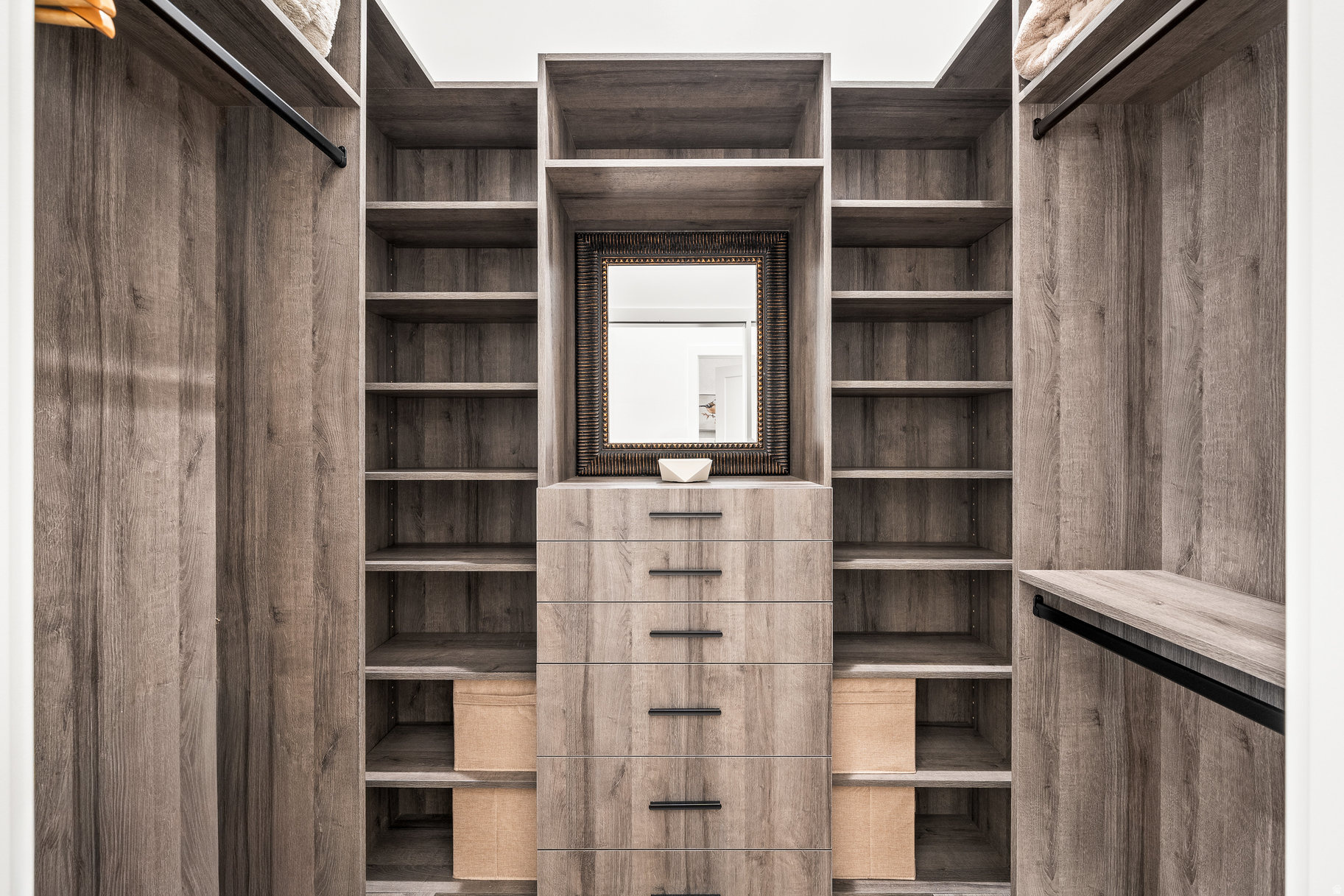 RADIUS CURVE - Residential