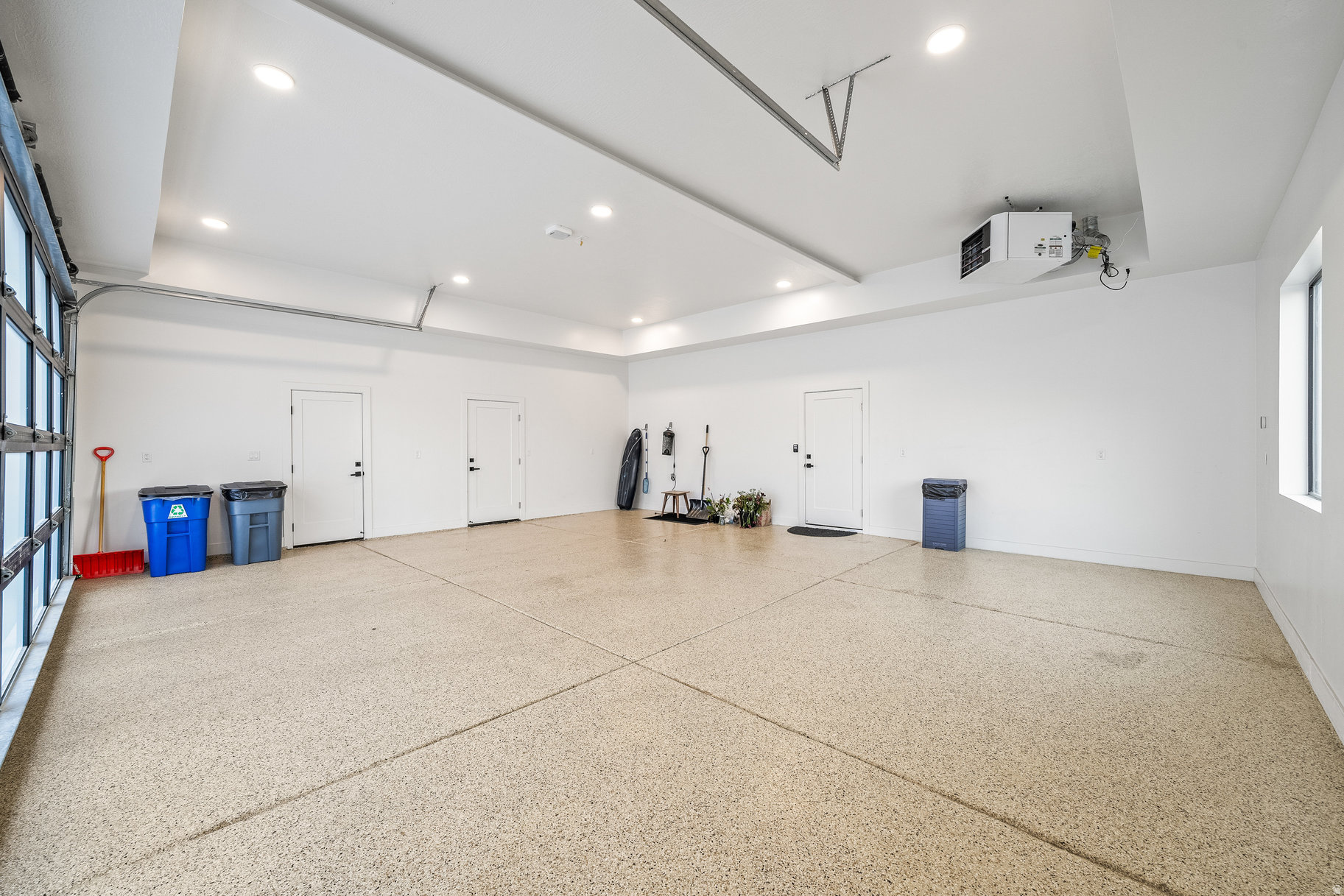 RADIUS CURVE - Residential