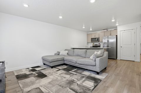 Tiny photo for 1152 E TRIDENT DR, Saratoga Springs, UT 84045 (MLS # 2155798)