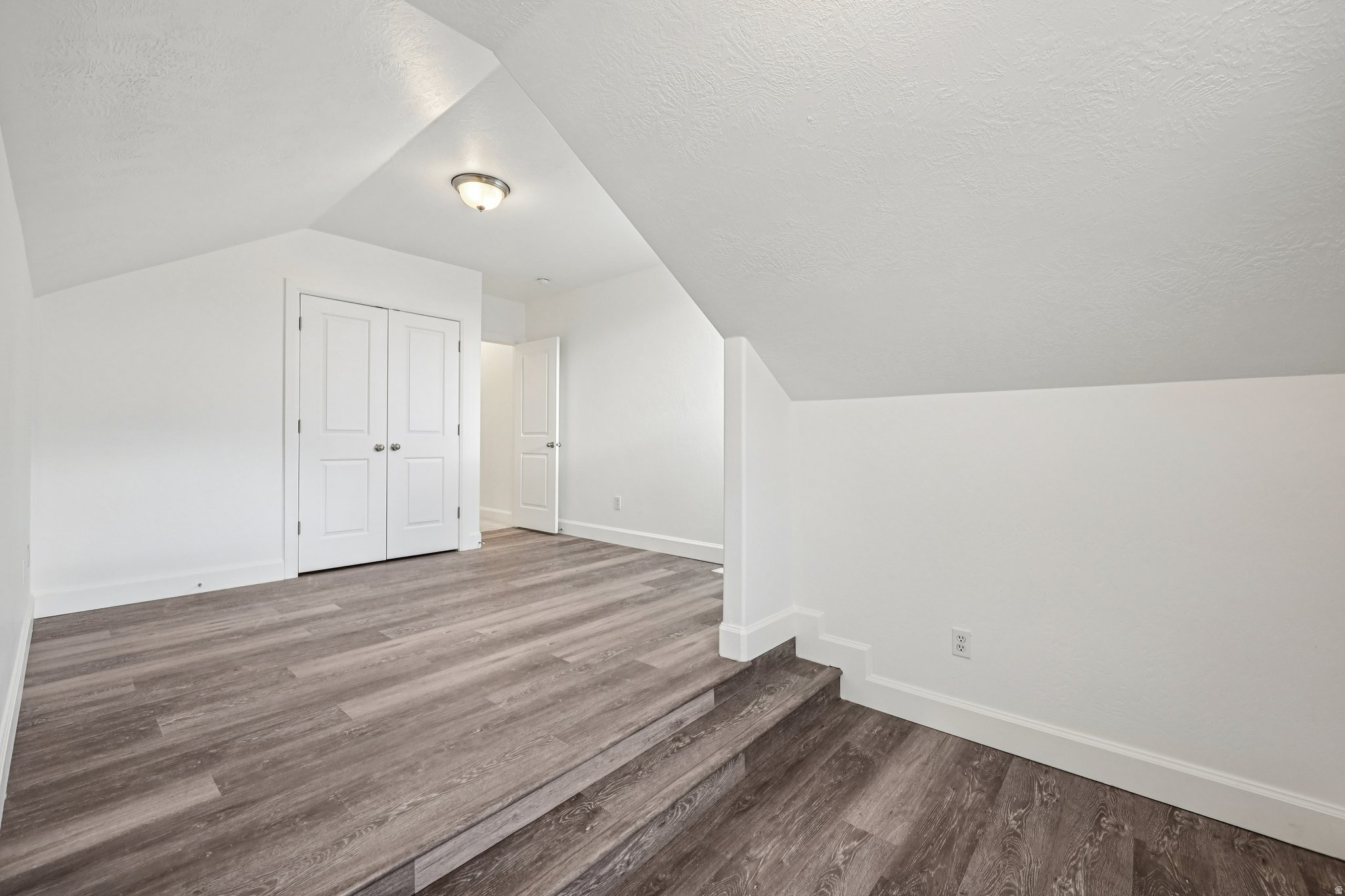 SAND DUNES CONDOMINIUMS PHASE 2 - Residential