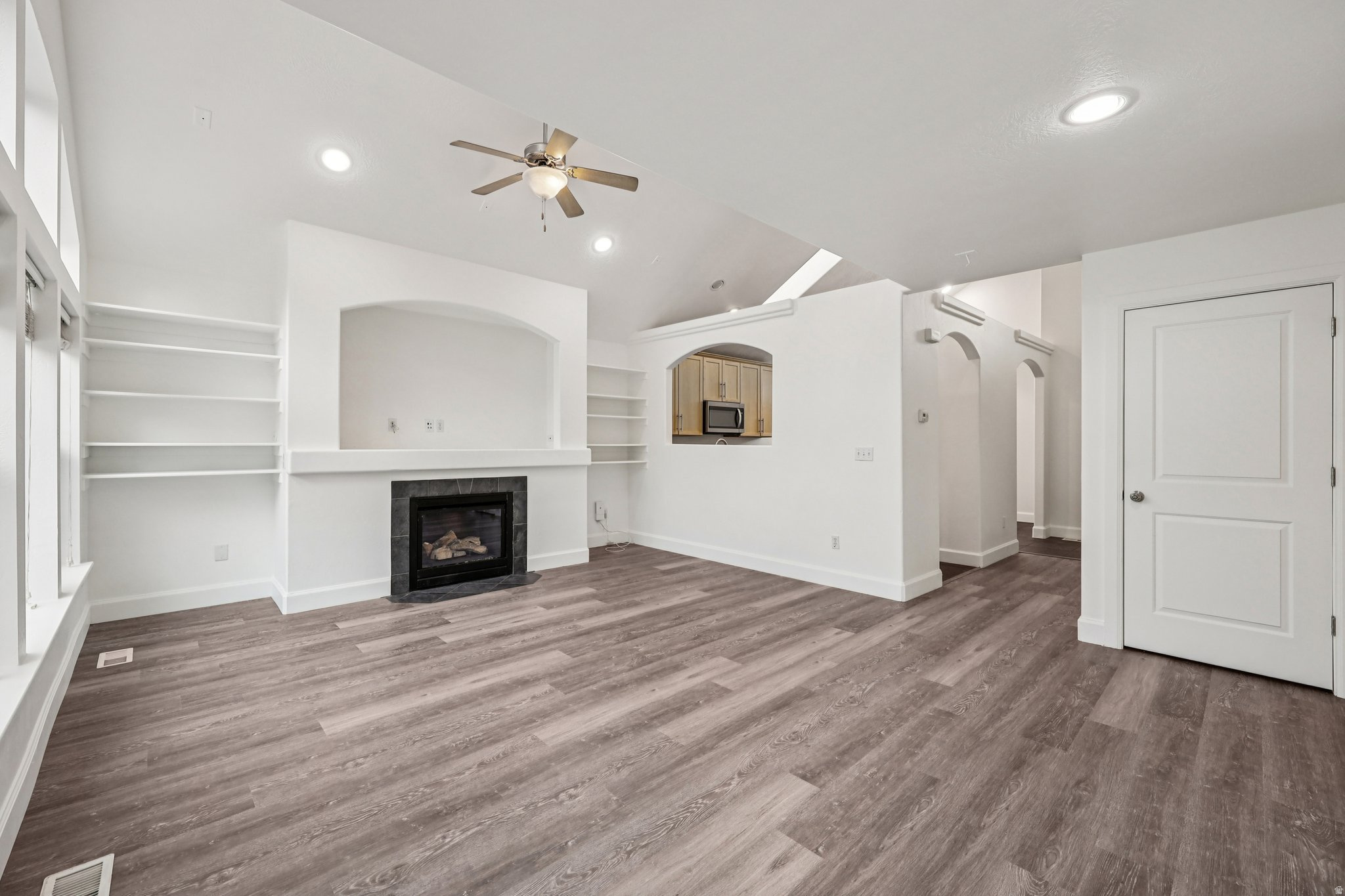 SAND DUNES CONDOMINIUMS PHASE 2 - Residential