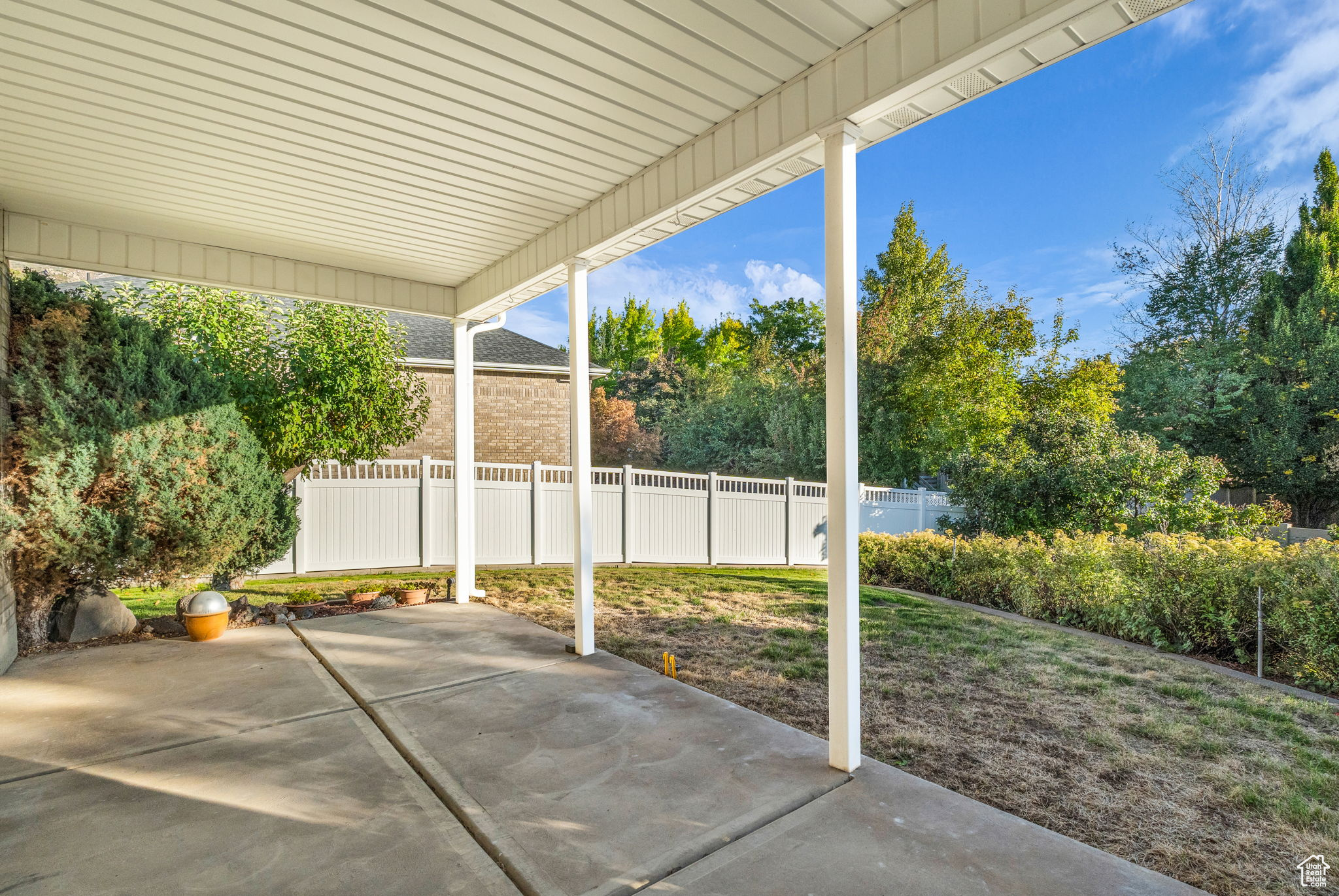SHADOW VALLEY ESTATE - Residential
