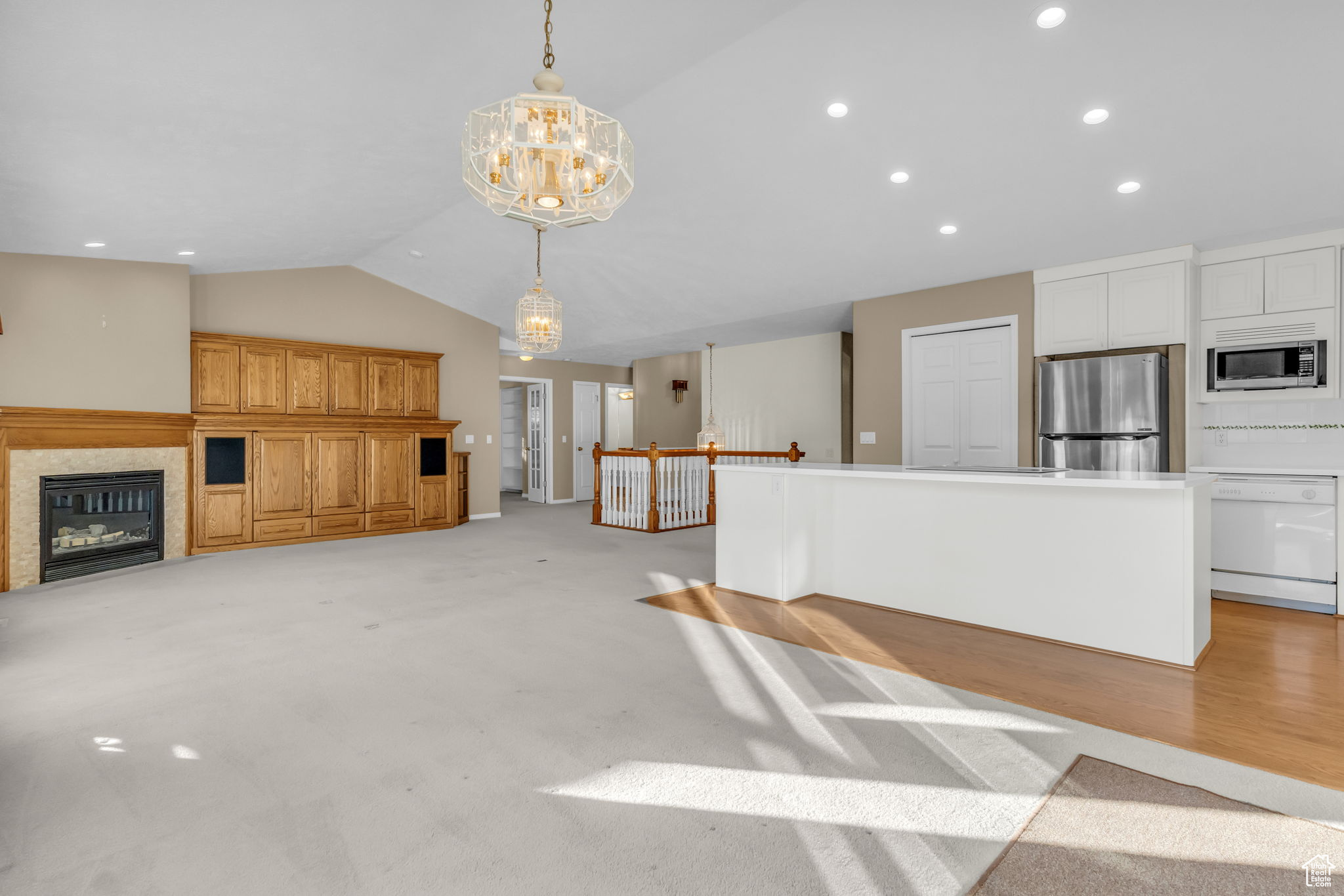 SHADOW VALLEY ESTATE - Residential