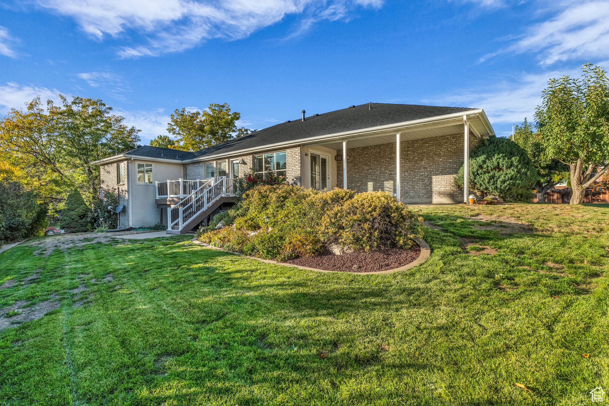 SHADOW VALLEY ESTATE - Residential