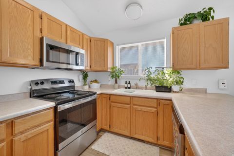 Tiny photo for 2144 E EASTER DR, Eagle Mountain, UT 84005 (MLS # 2158274)