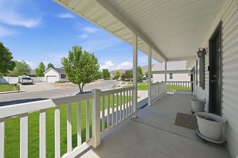 Tiny photo for 2144 E EASTER DR, Eagle Mountain, UT 84005 (MLS # 2158274)