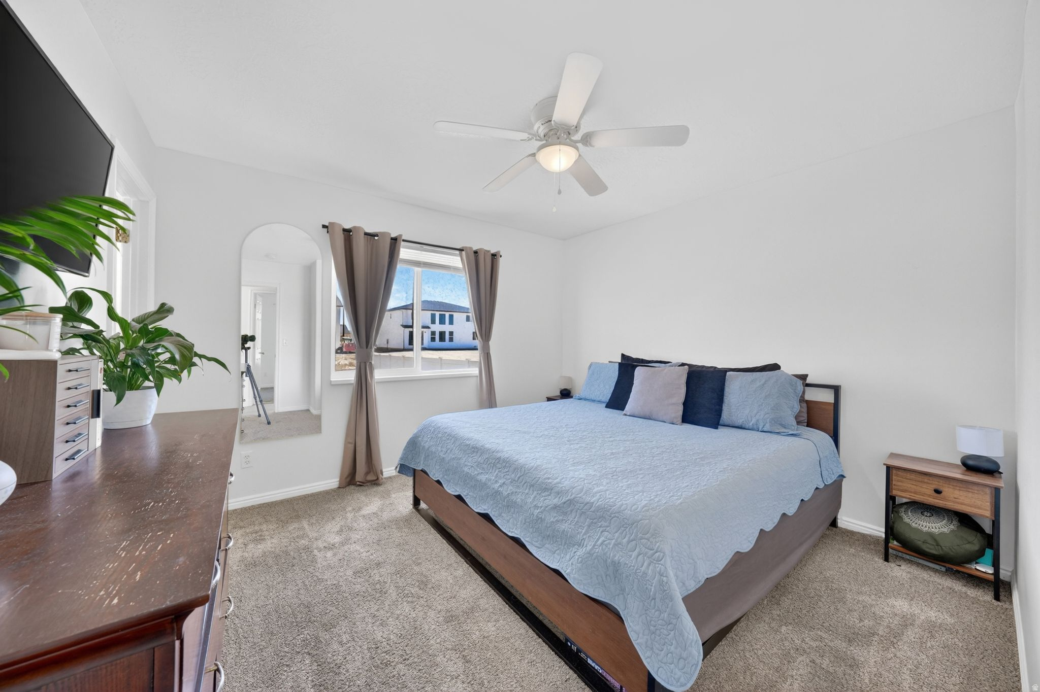EAGLE POINT - Residential