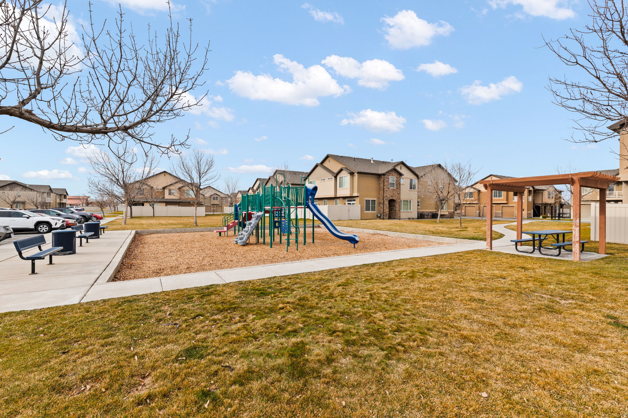 CASTLETON NORTH - Residential