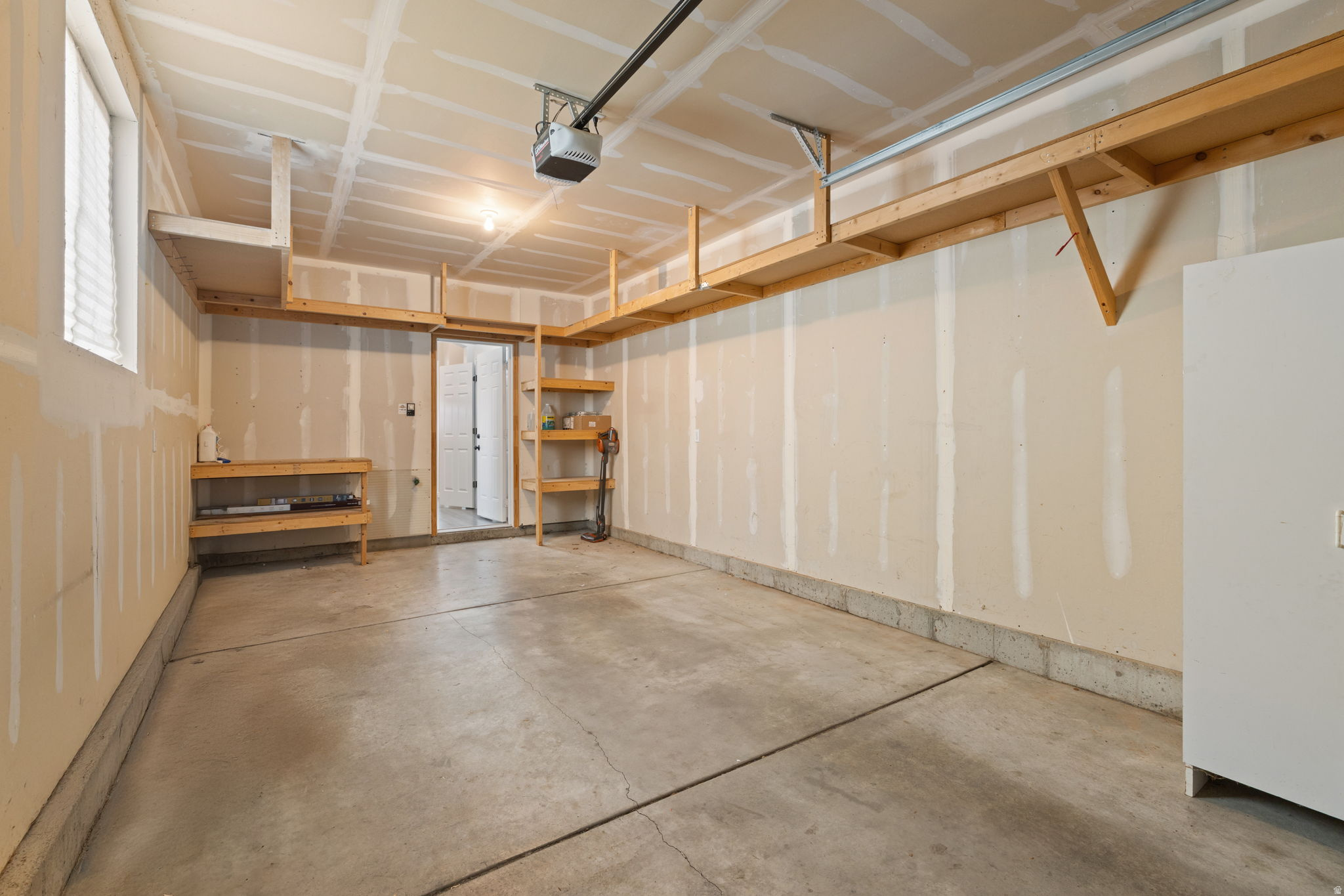 CASTLETON NORTH - Residential