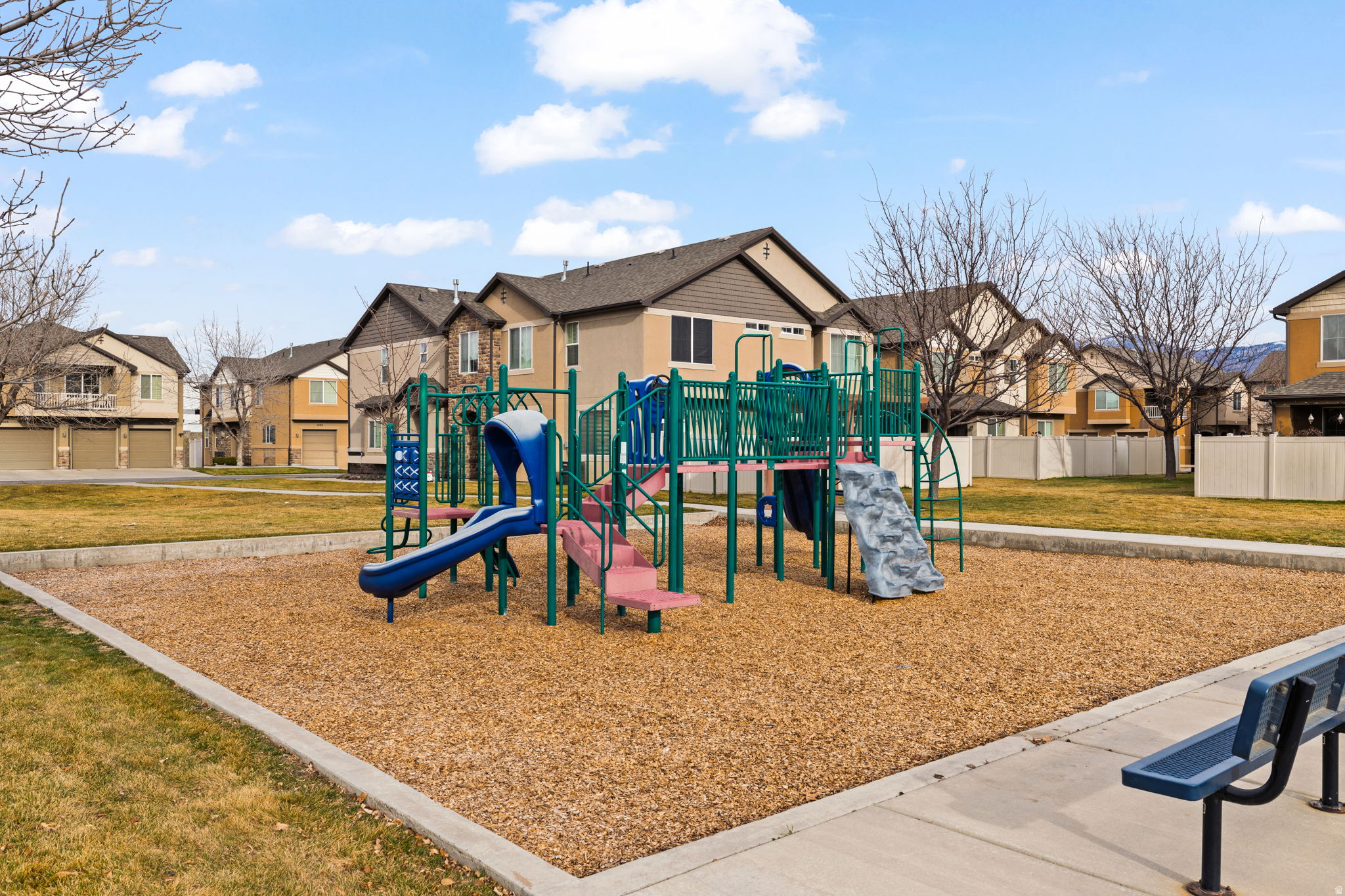 CASTLETON NORTH - Residential