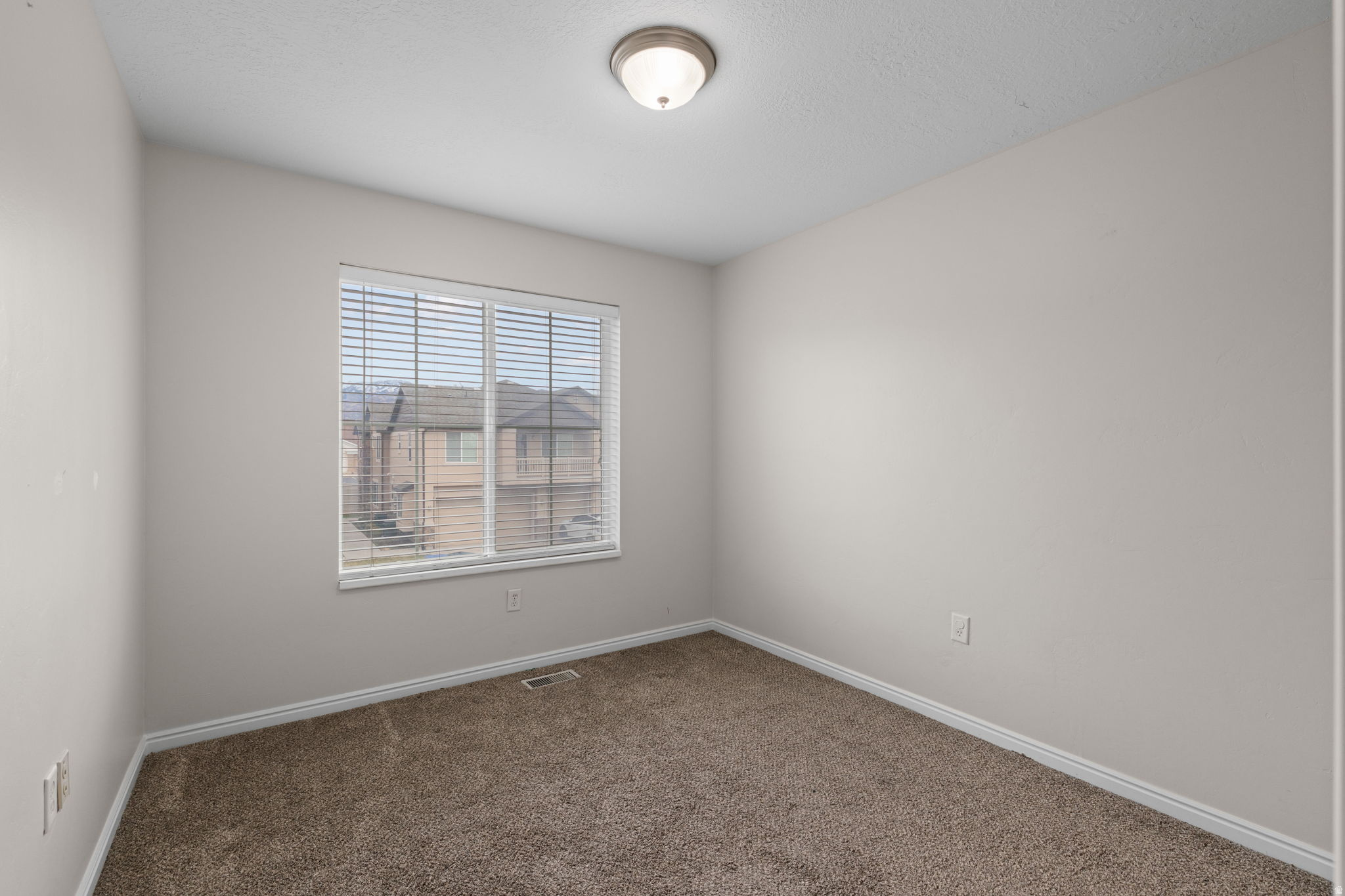 CASTLETON NORTH - Residential