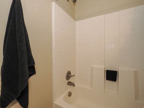 Tiny photo for 879 W SADDLEBROOK DR, Kaysville, UT 84037 (MLS # 2153526)
