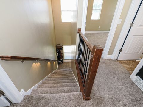 Tiny photo for 879 W SADDLEBROOK DR, Kaysville, UT 84037 (MLS # 2153526)