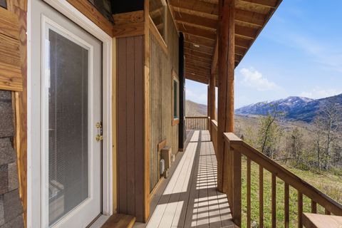 Tiny photo for 163 MOUNT AERIE UPPER LOOP, Oakley, UT 84055 (MLS # 2153386)
