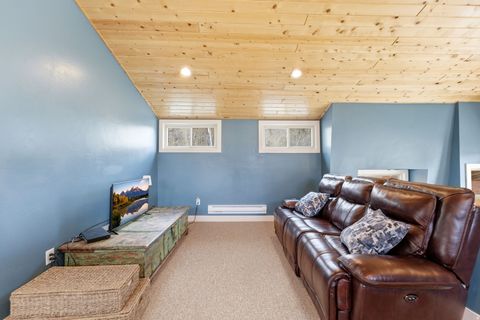 Tiny photo for 163 MOUNT AERIE UPPER LOOP, Oakley, UT 84055 (MLS # 2153386)