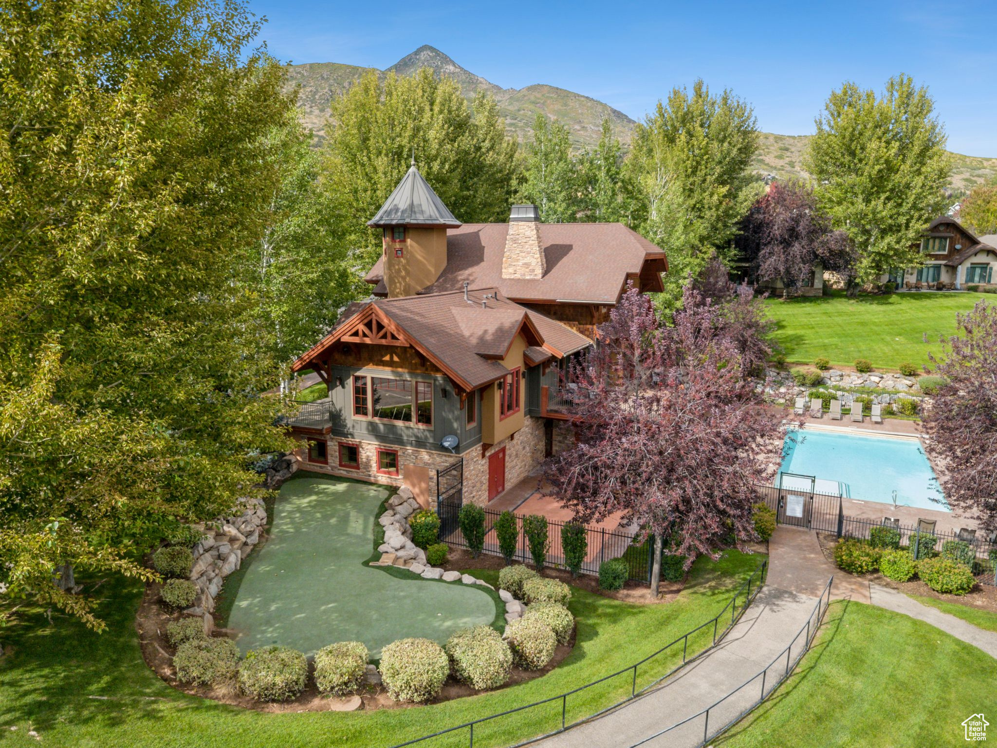 VALAIS - Residential