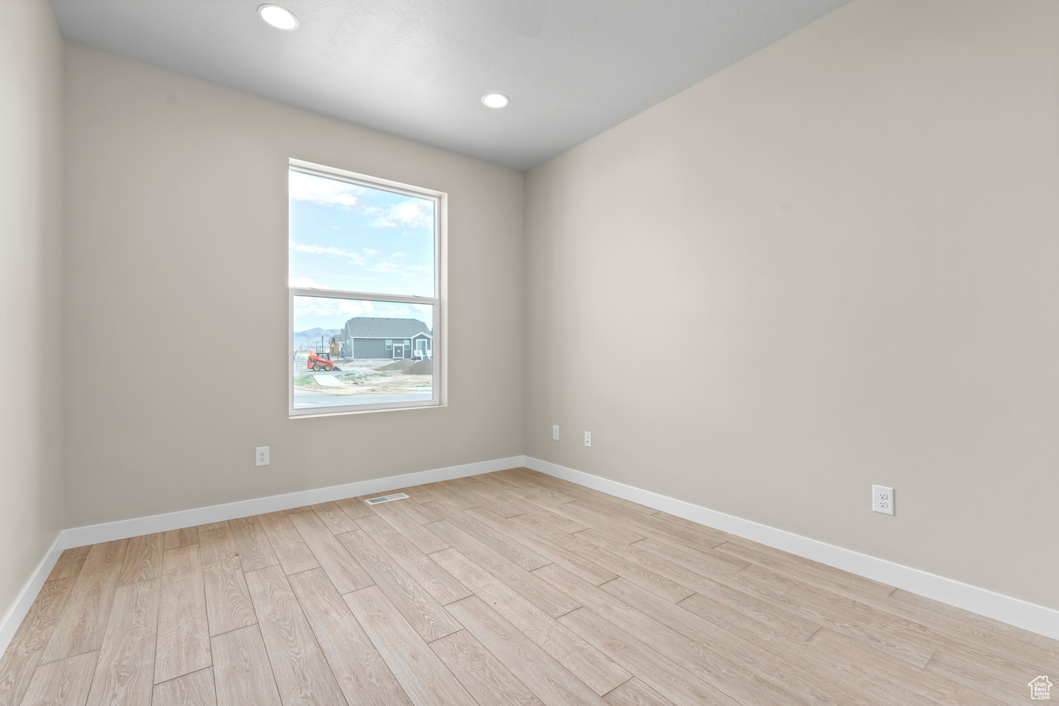 OVERLAND GARDENS D191R - Residential