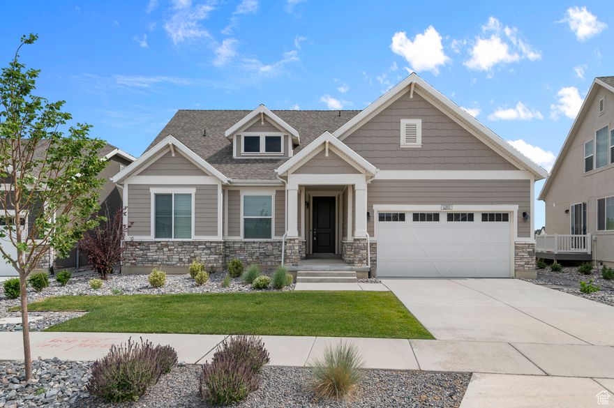 Come see this beautiful Big Cottonwood home in a great Eagle Mountain master planned community! This home features a large study and an upstairs loft providing extra space for all your living needs! A large kitchen is featured with white laminate cabinets, quartz counters and stainless steel gas appliances while the flooring includes laminate hardwood flooring, carpet and vinyl tile. You will also find spacious box bay windows, a gas log fireplace in the great room, expanded patio and 2 tone paint. The grand bathroom highlights cultured marble surrounds and brushed nickel hardware. Comes fully landscaped and is maintained by the HOA for easy care, hassle free living!