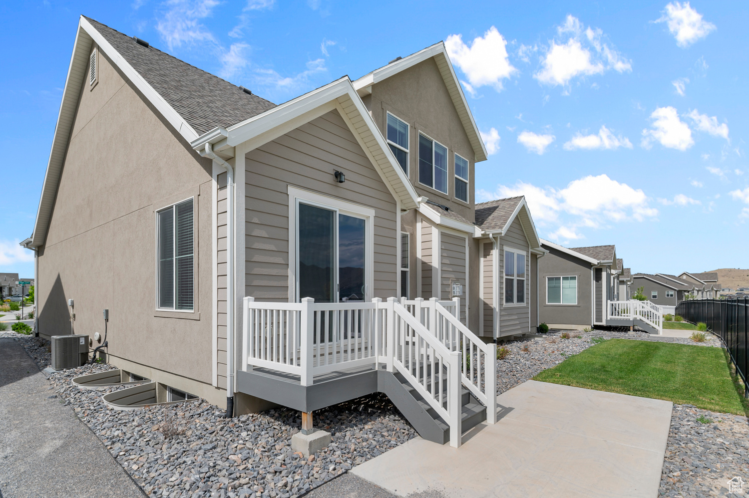 OVERLAND GARDENS D191R - Residential