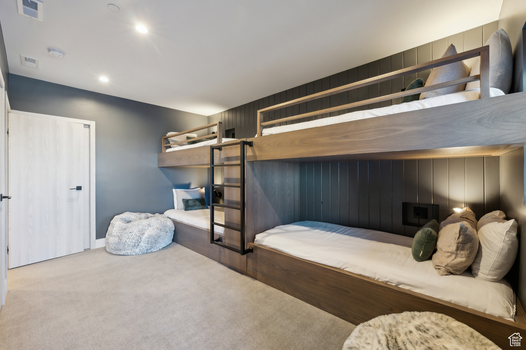 STAG LODGE - Residential