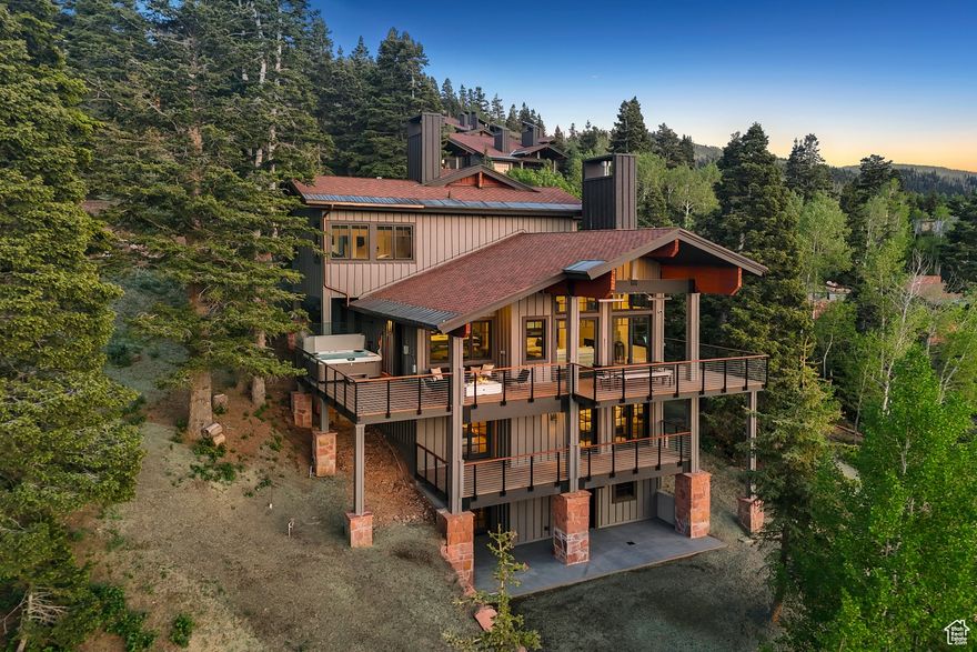 COMPLETELY REMODELED FREE STANDING STAG LODGE STUNNER! Big views and big spaces in this 6-bedroom home in Upper Deer Valley located in the exclusive Stag Lodge enclave. This impressive mountain home features a light-filled open floor plan with vaulted ceilings. Enjoy all the amenities of the luxurious Stag Lodge, including a superb gym, a large pool, a private restaurant, shuttle service, ski valets and of course amazing access to the 'Success' ski run. With large entertaining areas, two fireplaces, large decks, an oversized garage and plenty of space, you'll have everything you need to truly enjoy the mountain lifestyle. Enjoy some of Deer Valley's absolute best views with vistas across Empire Canyon to Jupiter Peak and ski runs of both Deer Valley and Park City Mountain Resort. With world-class skiing, mountain biking and hiking just outside, this magnificent home also provides excellent rental potential.