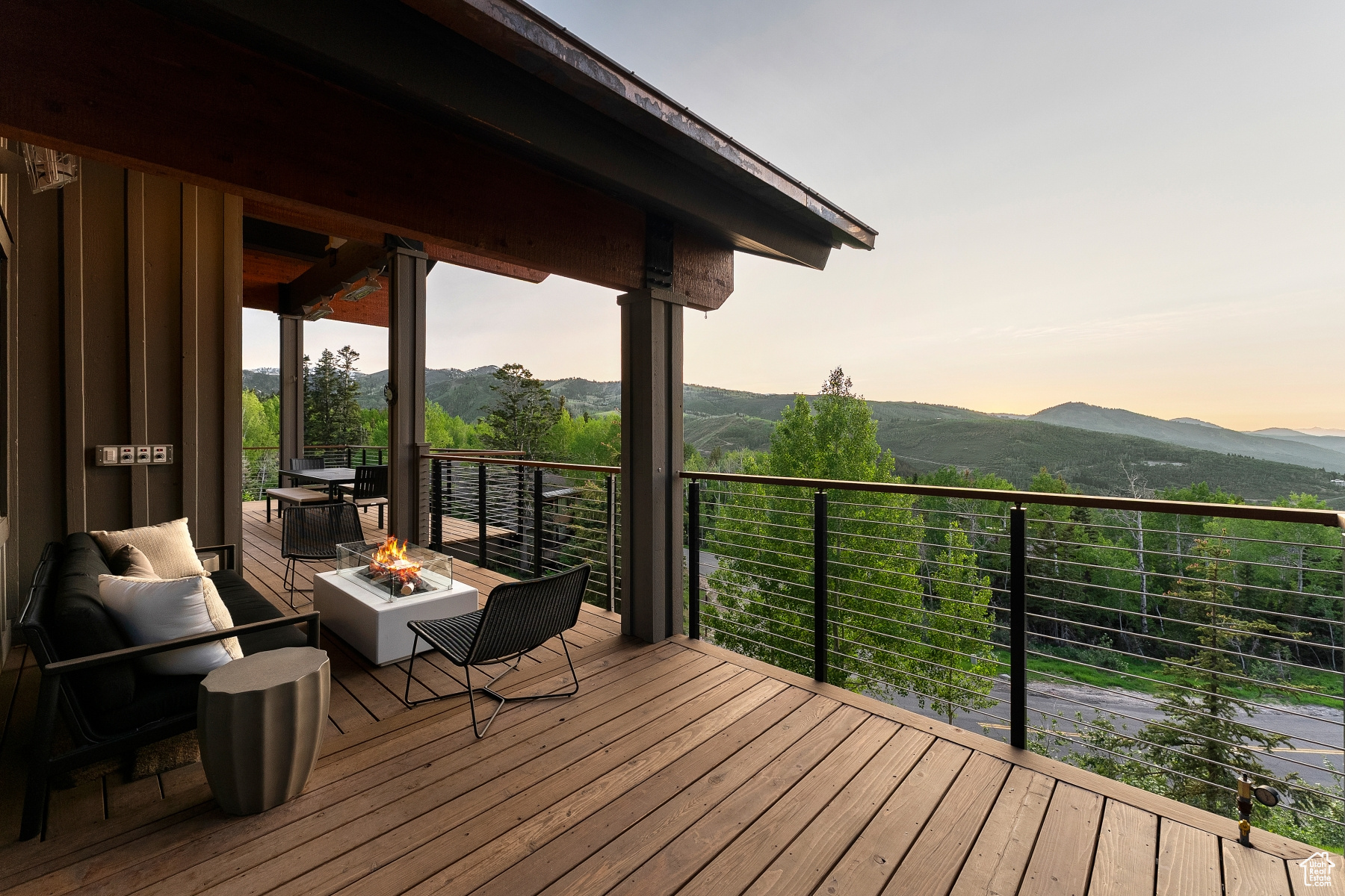 STAG LODGE - Residential