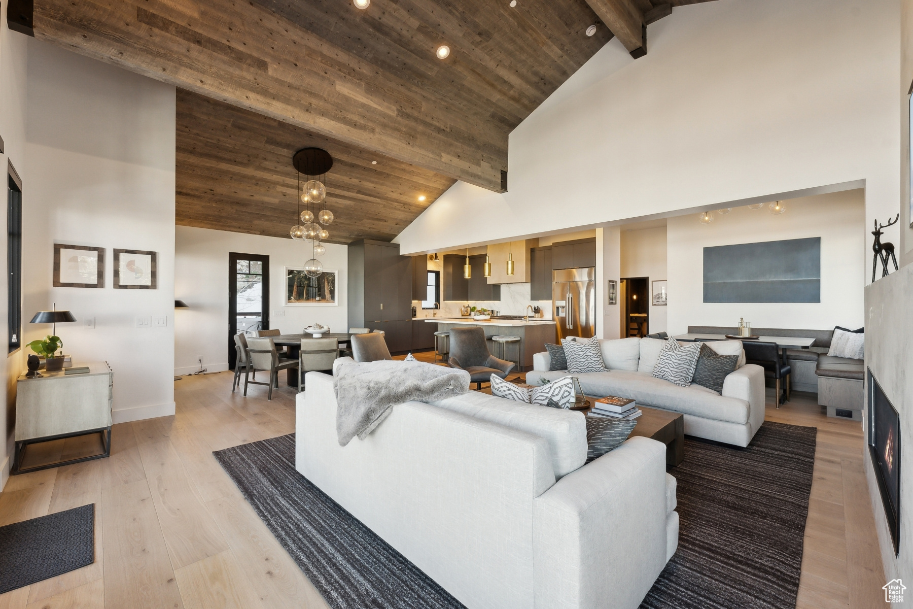 STAG LODGE - Residential