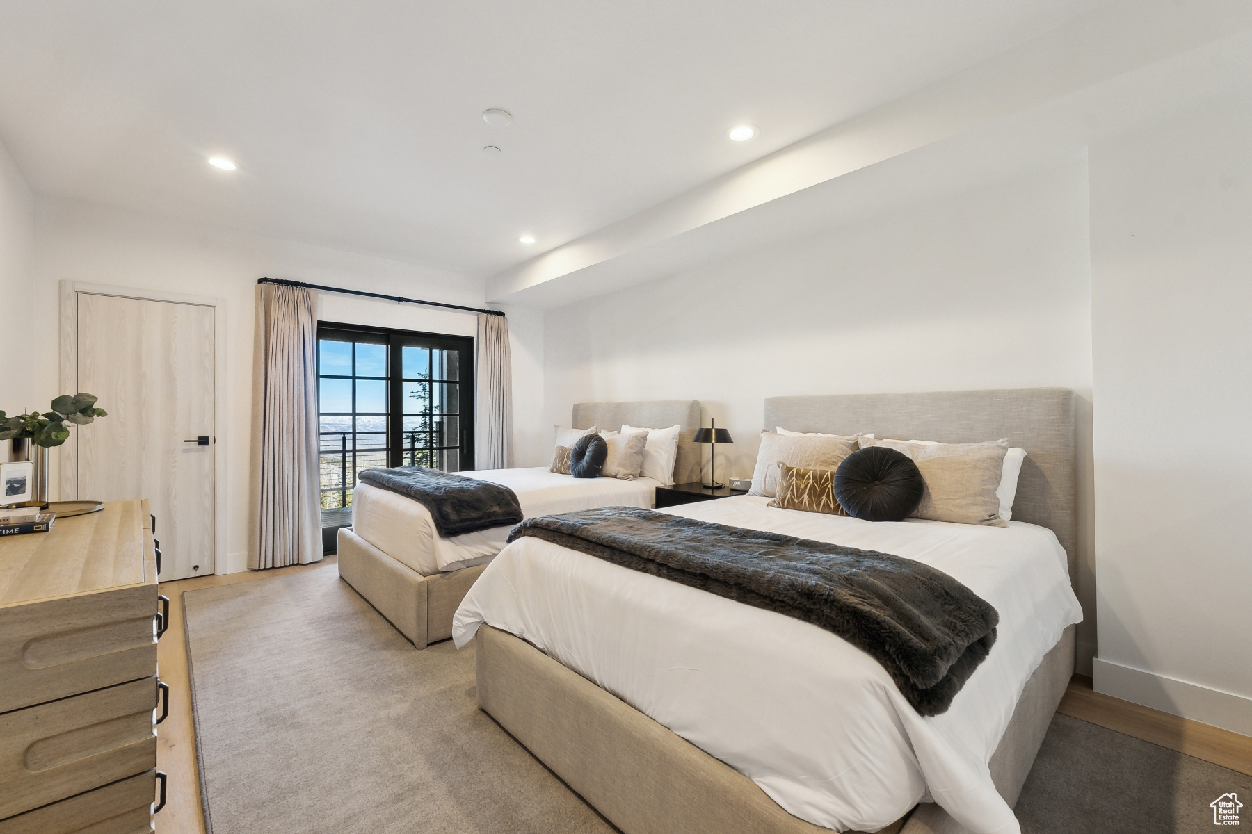 STAG LODGE - Residential