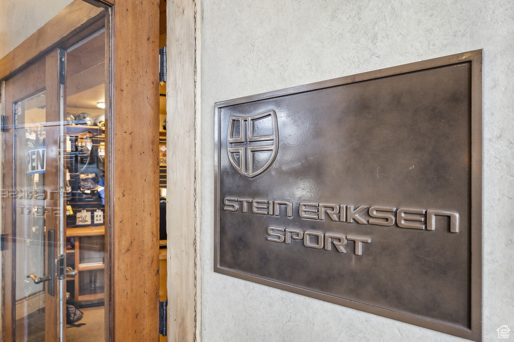 STAG LODGE - Residential