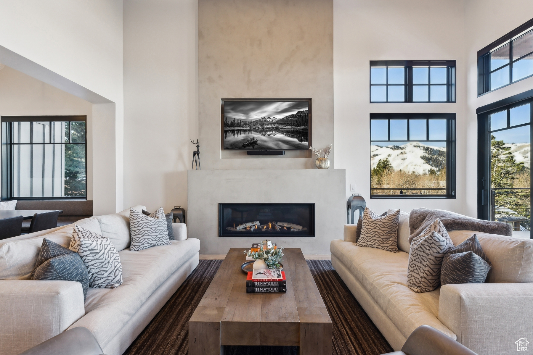 STAG LODGE - Residential