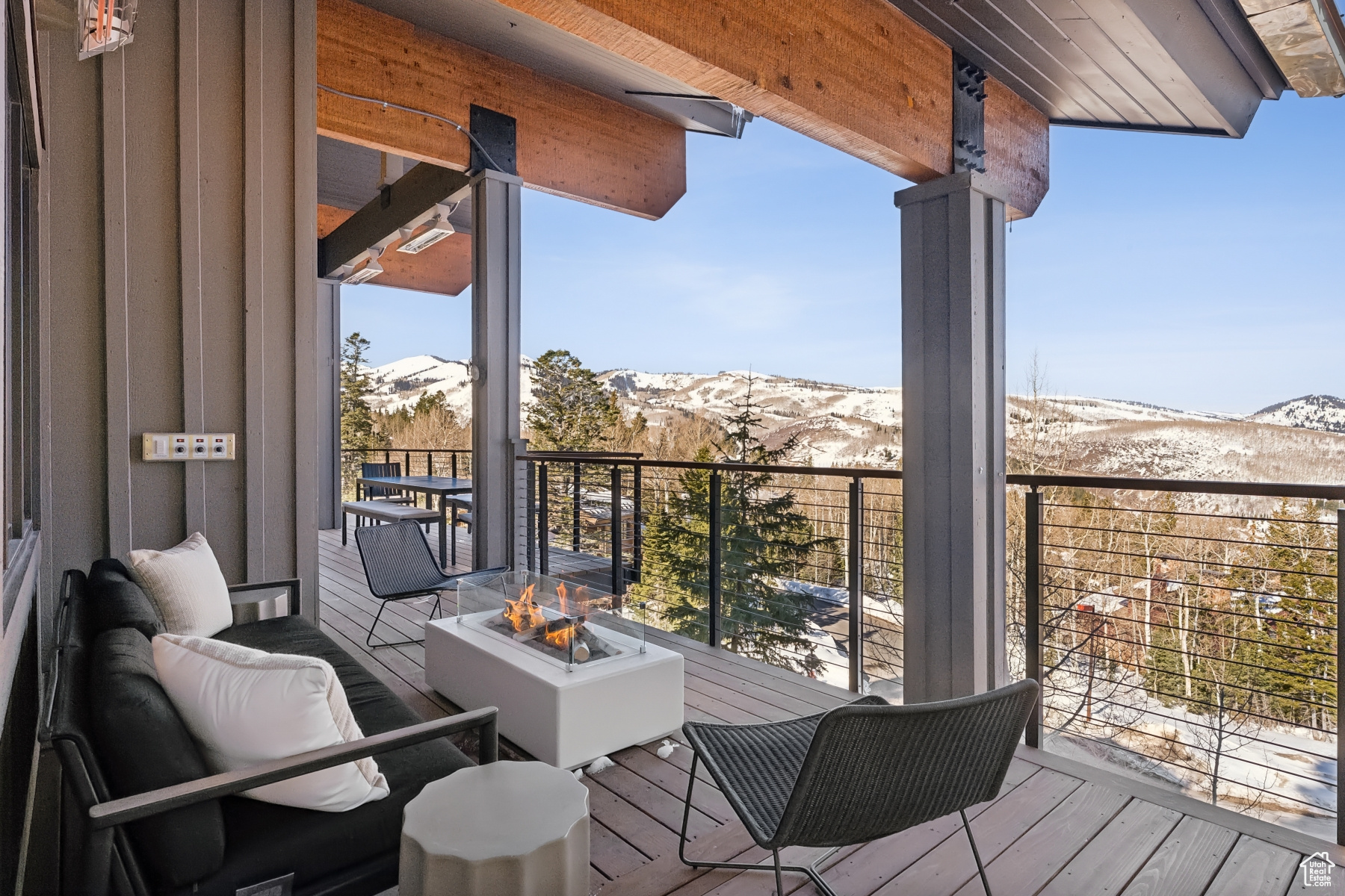 STAG LODGE - Residential