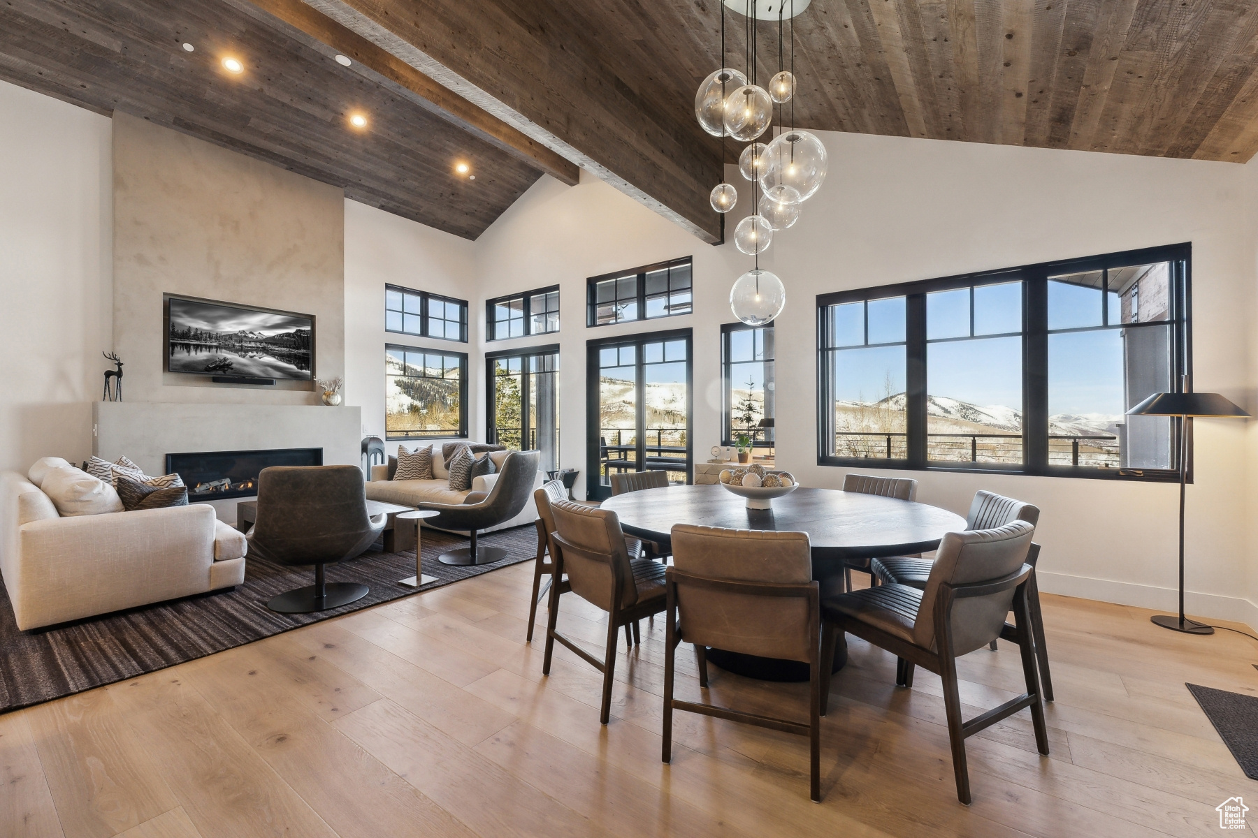 STAG LODGE - Residential