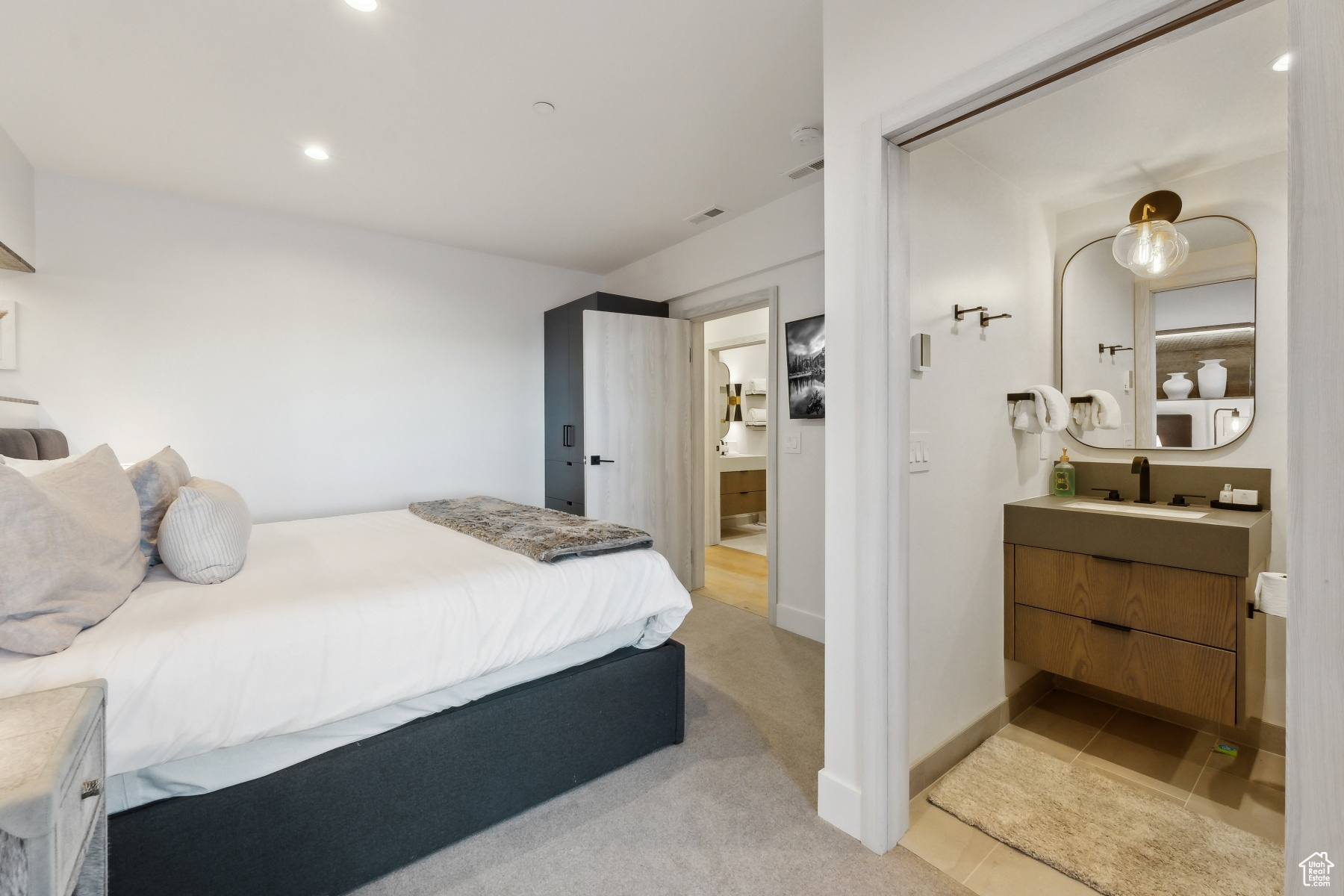 STAG LODGE - Residential