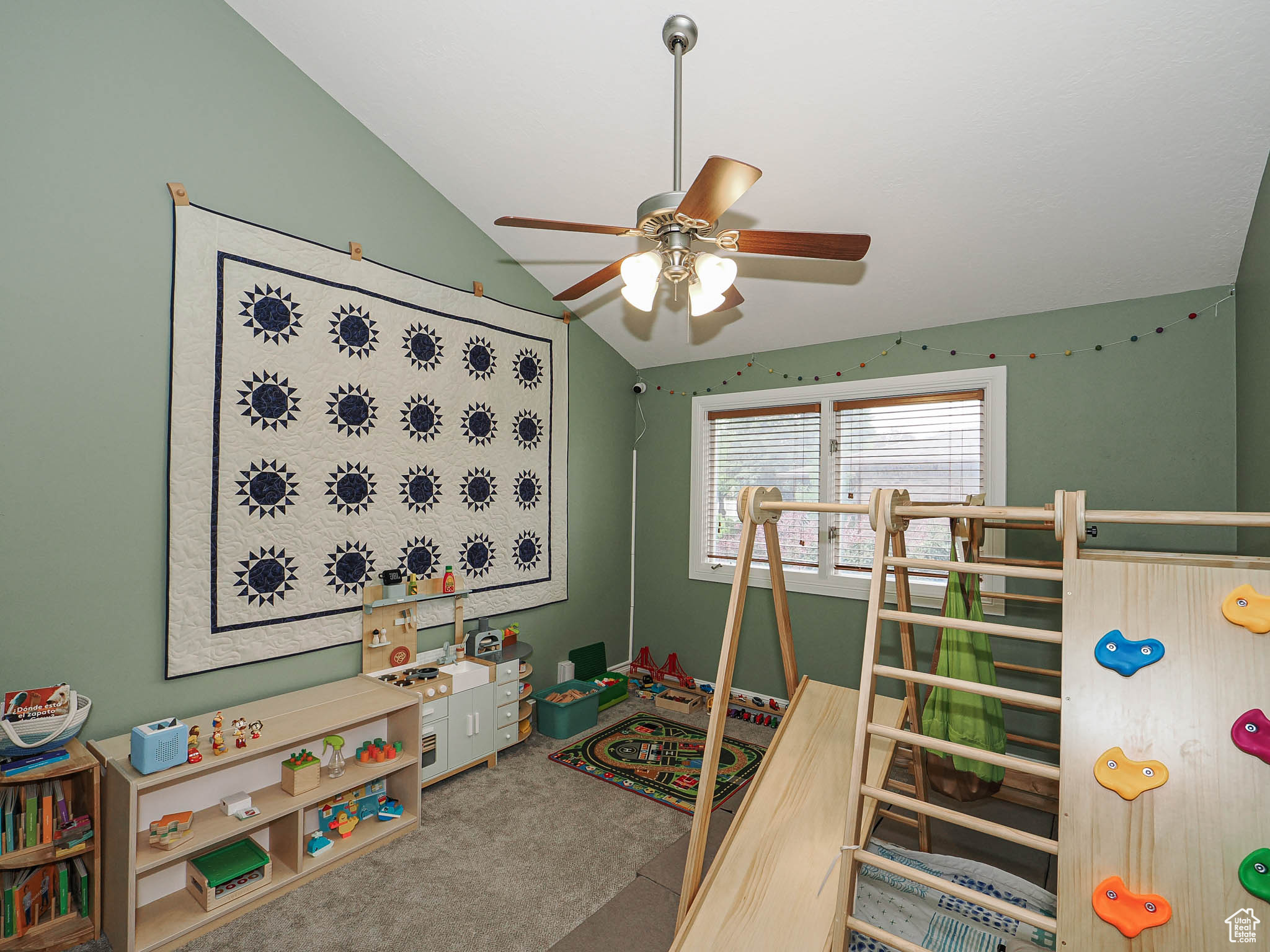 BRIDLEWALK - Residential