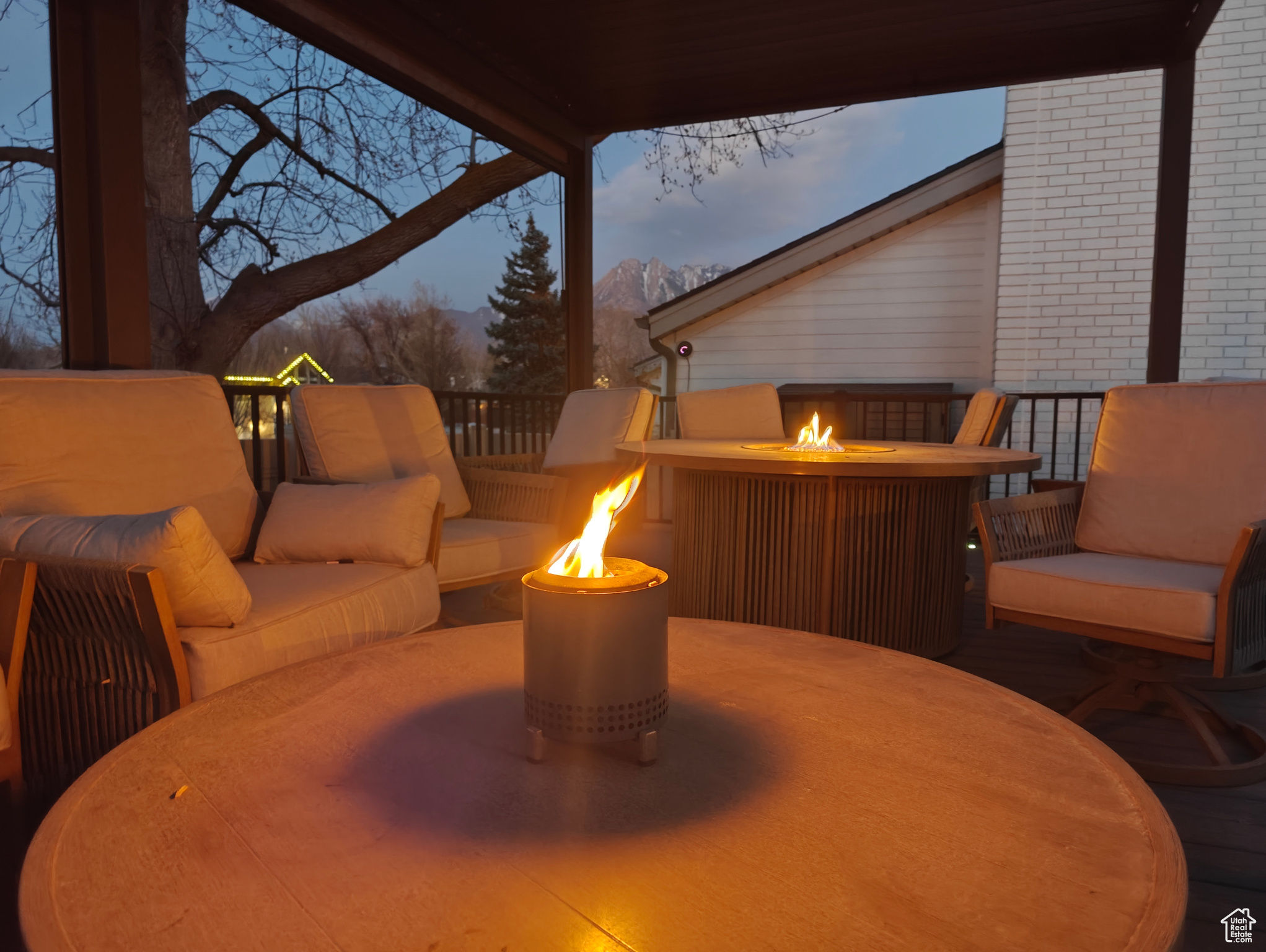BRIDLEWALK - Residential
