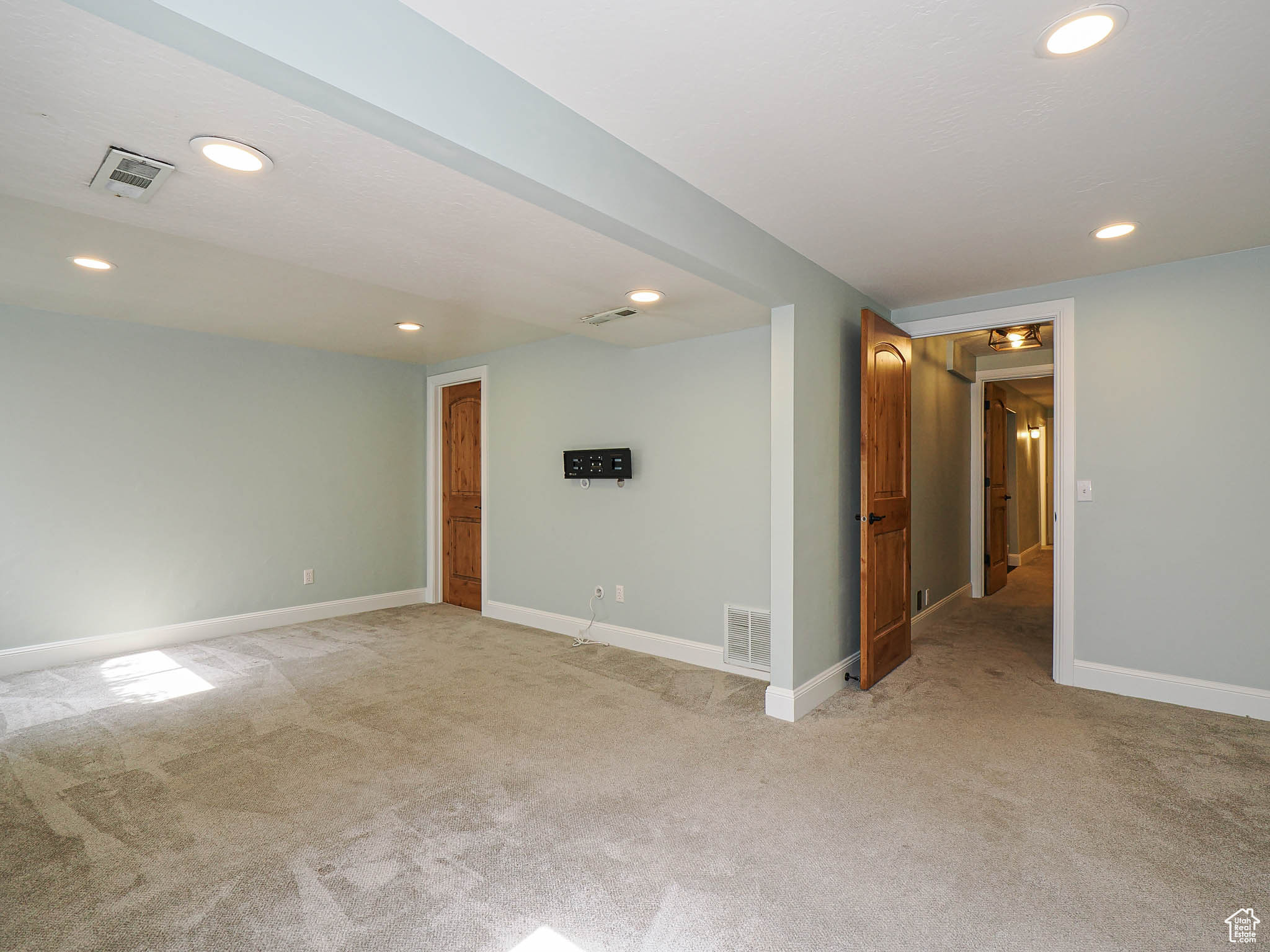 BRIDLEWALK - Residential