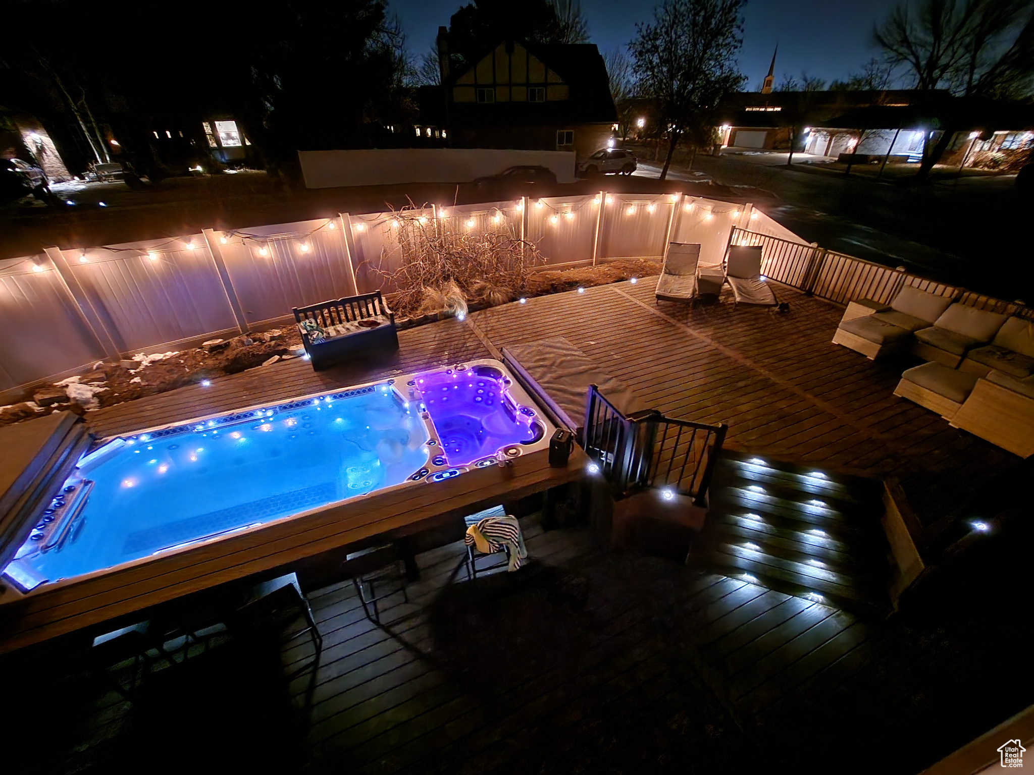 BRIDLEWALK - Residential