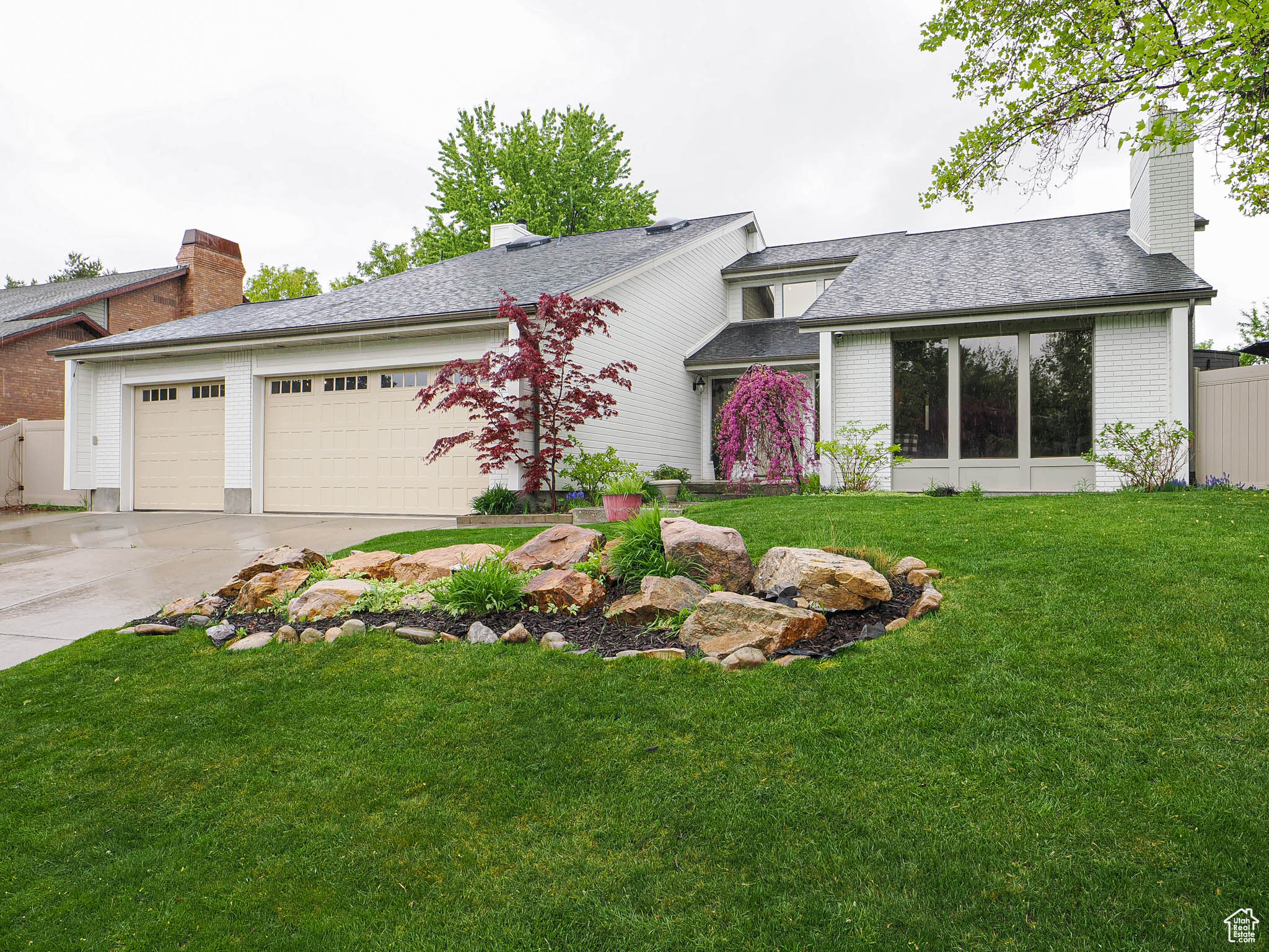 BRIDLEWALK - Residential