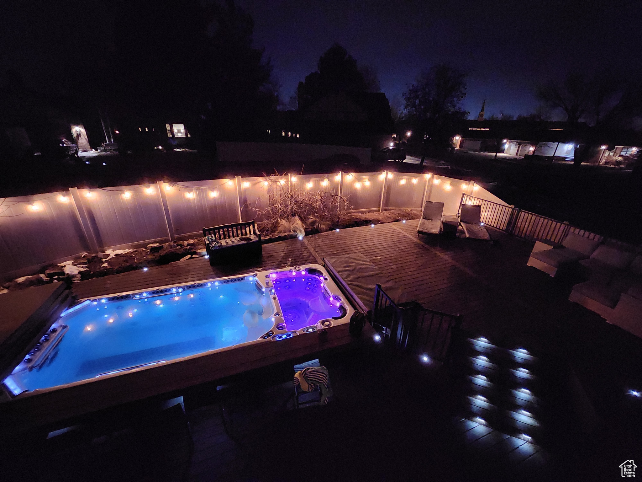 BRIDLEWALK - Residential