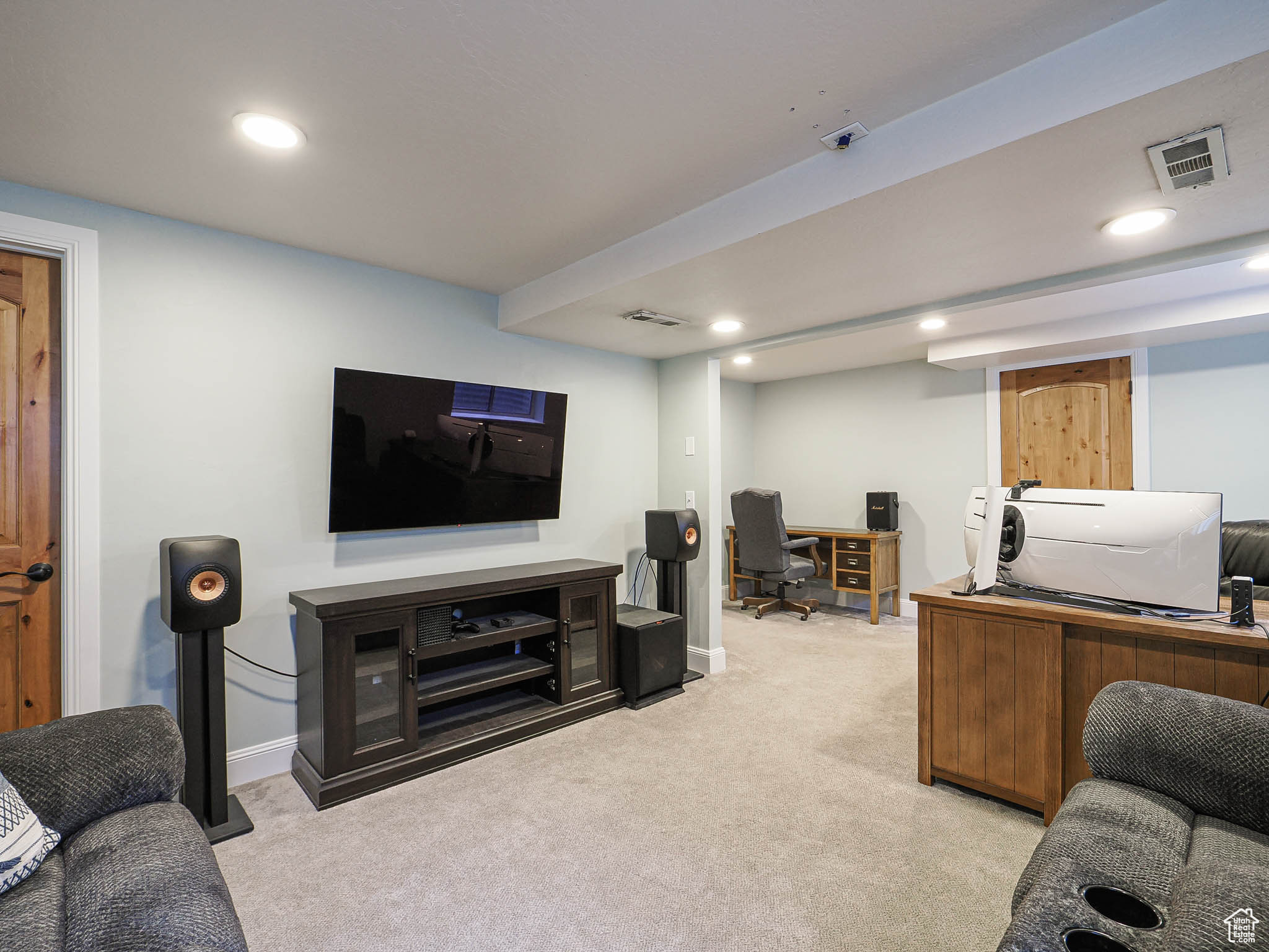 BRIDLEWALK - Residential