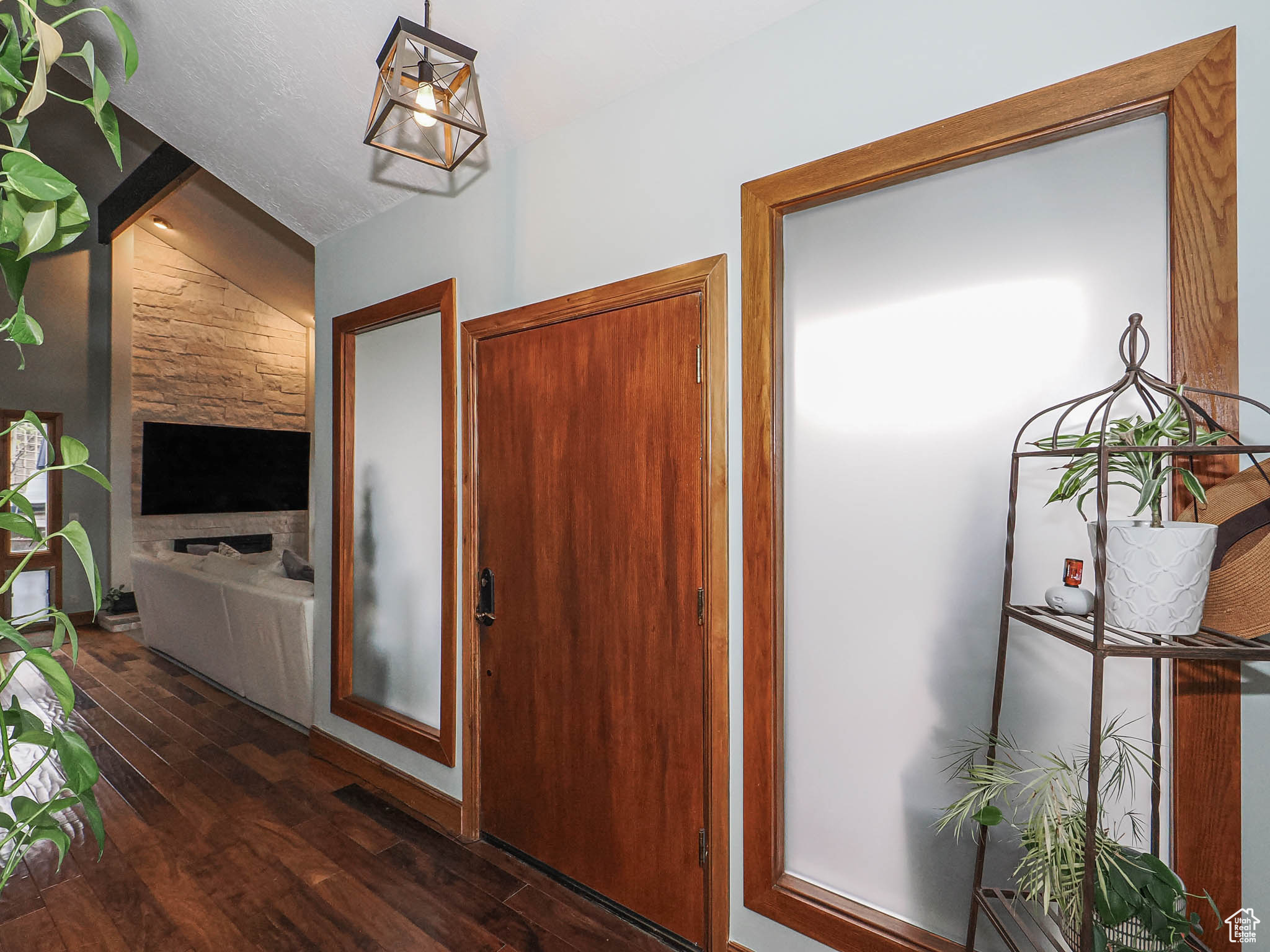 BRIDLEWALK - Residential